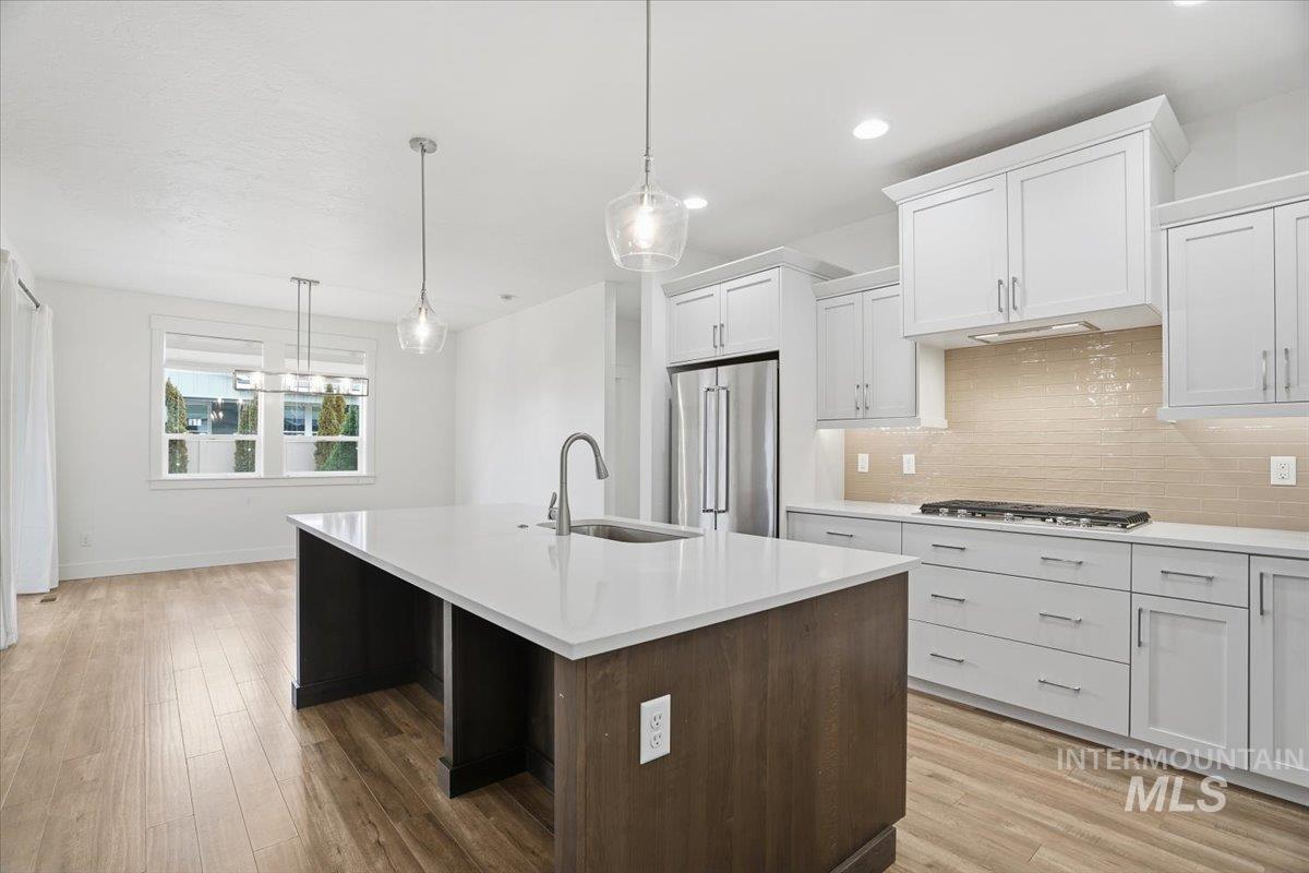 property viewer photo 4