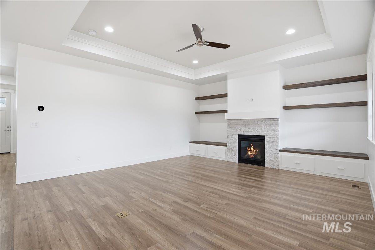 property viewer photo 6