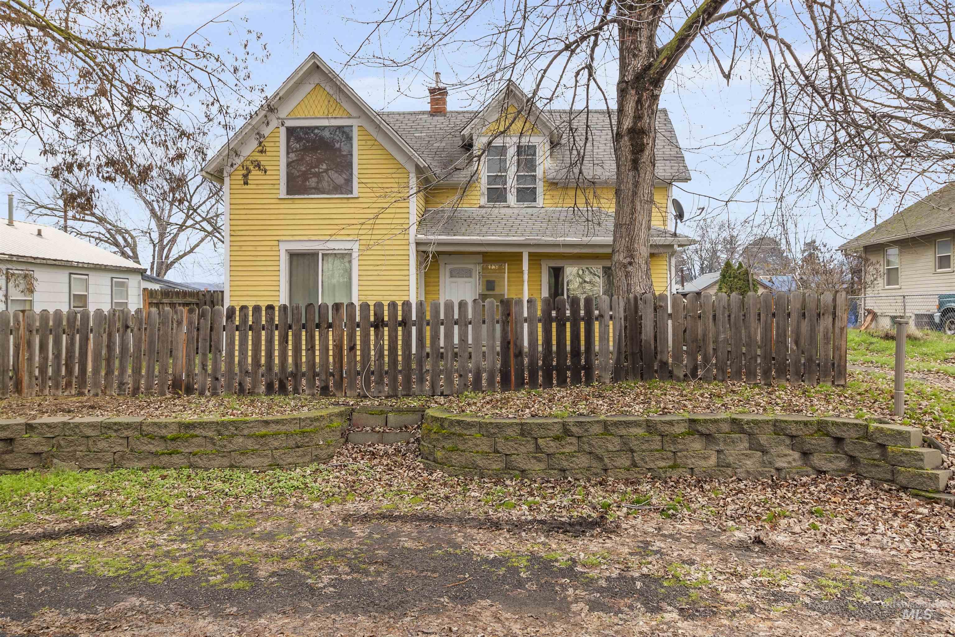 main property photo 2