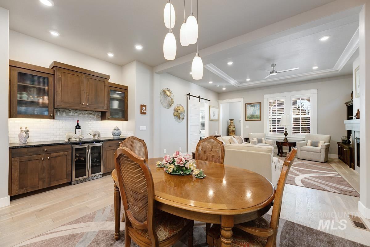 property viewer photo 10