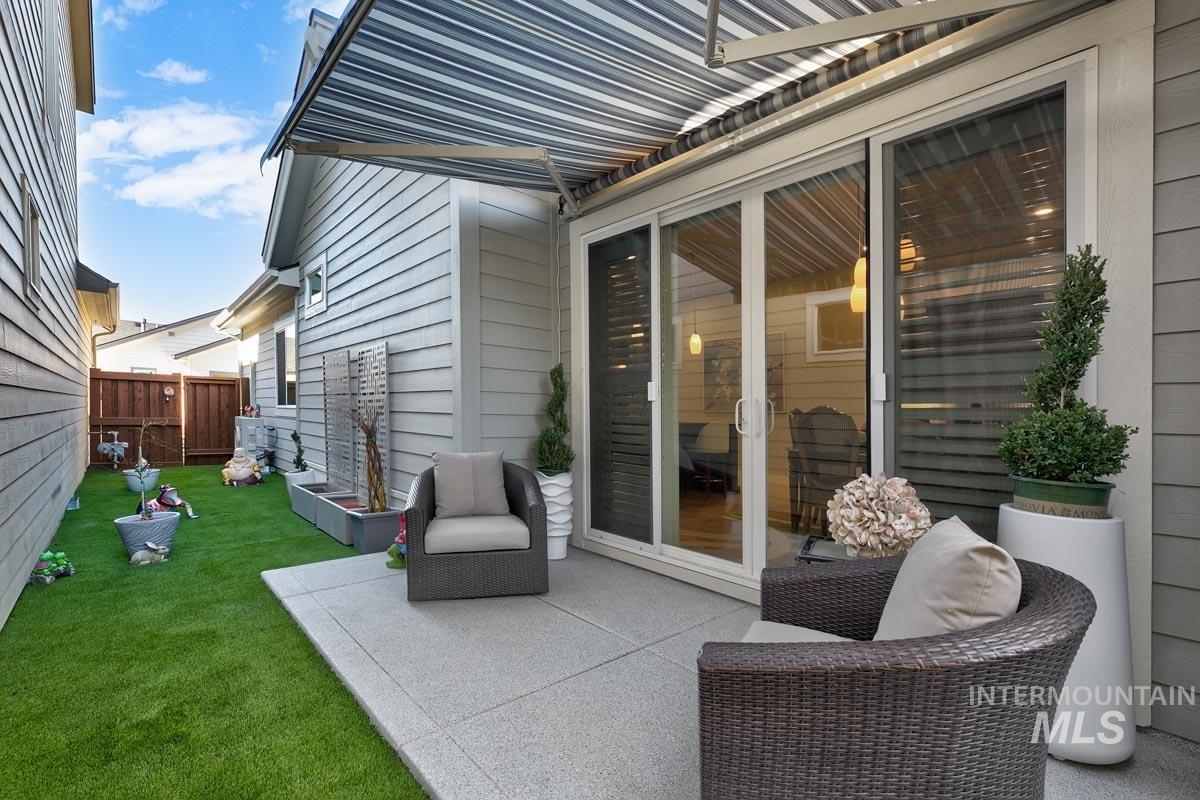 property viewer photo 18