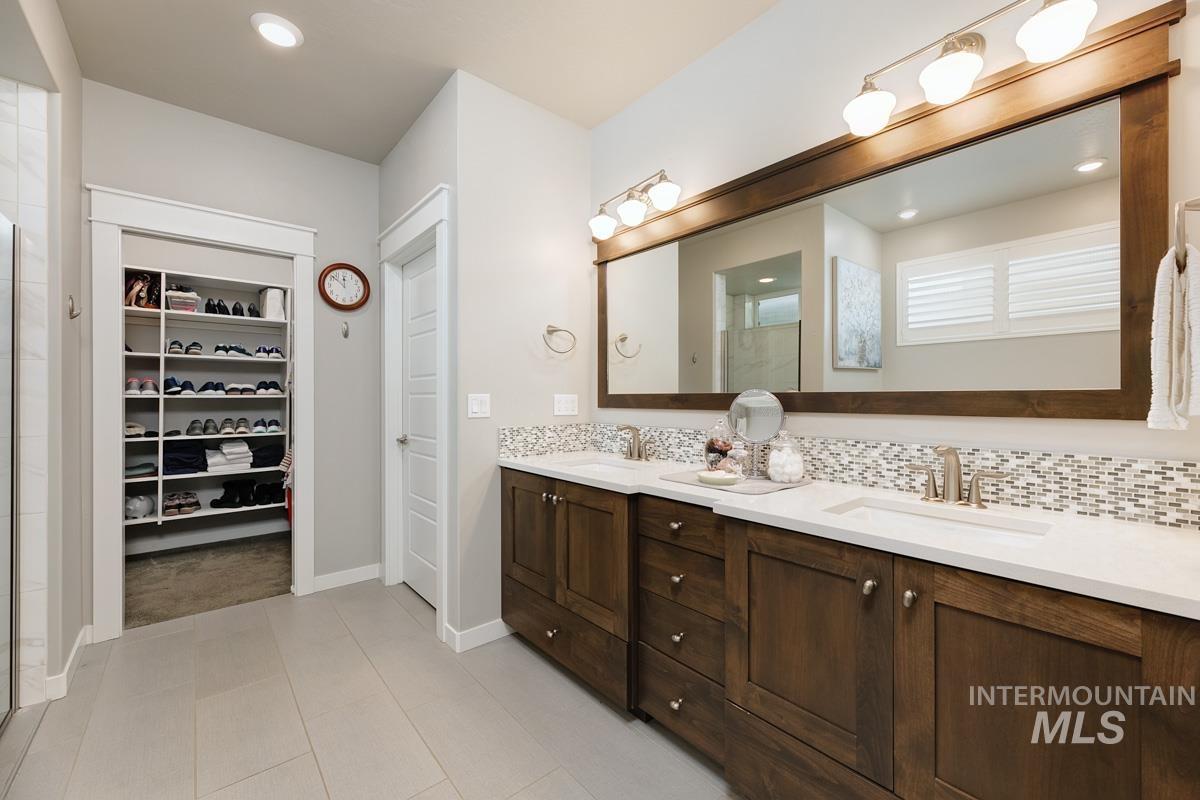 property viewer photo 21