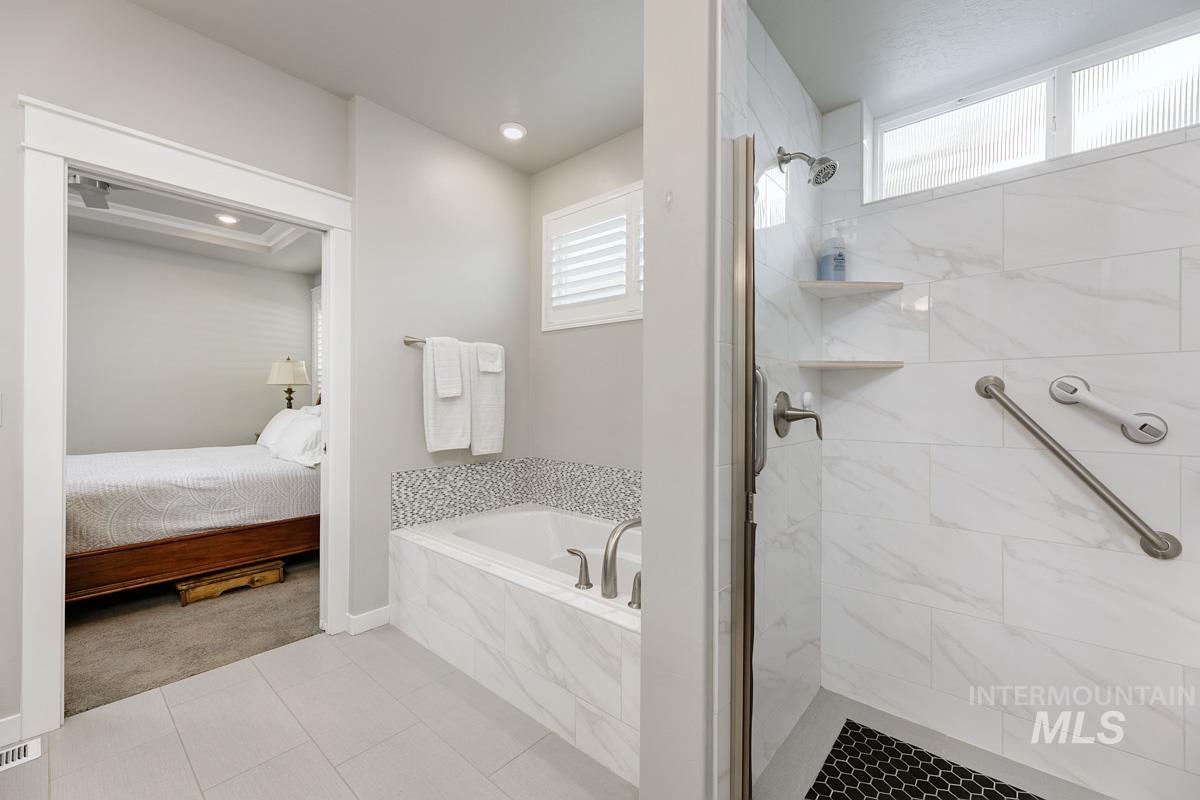 property viewer photo 22