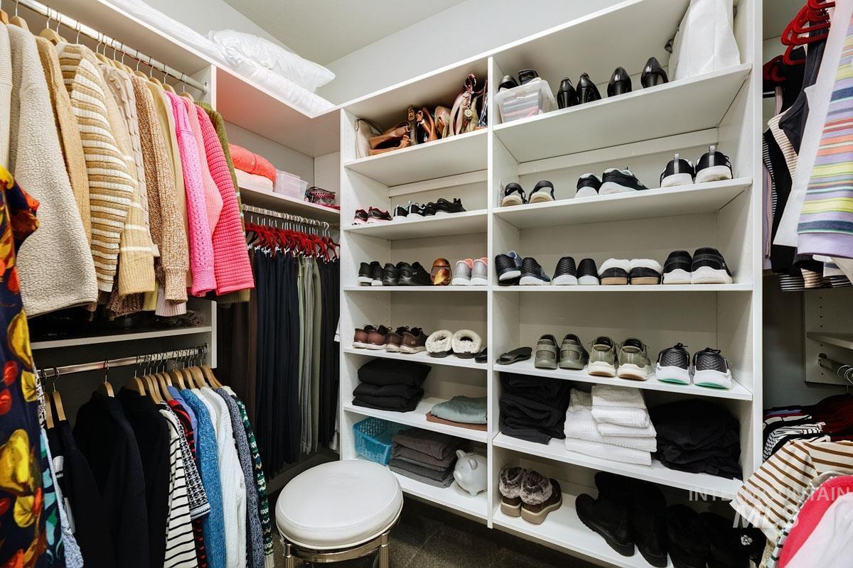 property viewer photo 24