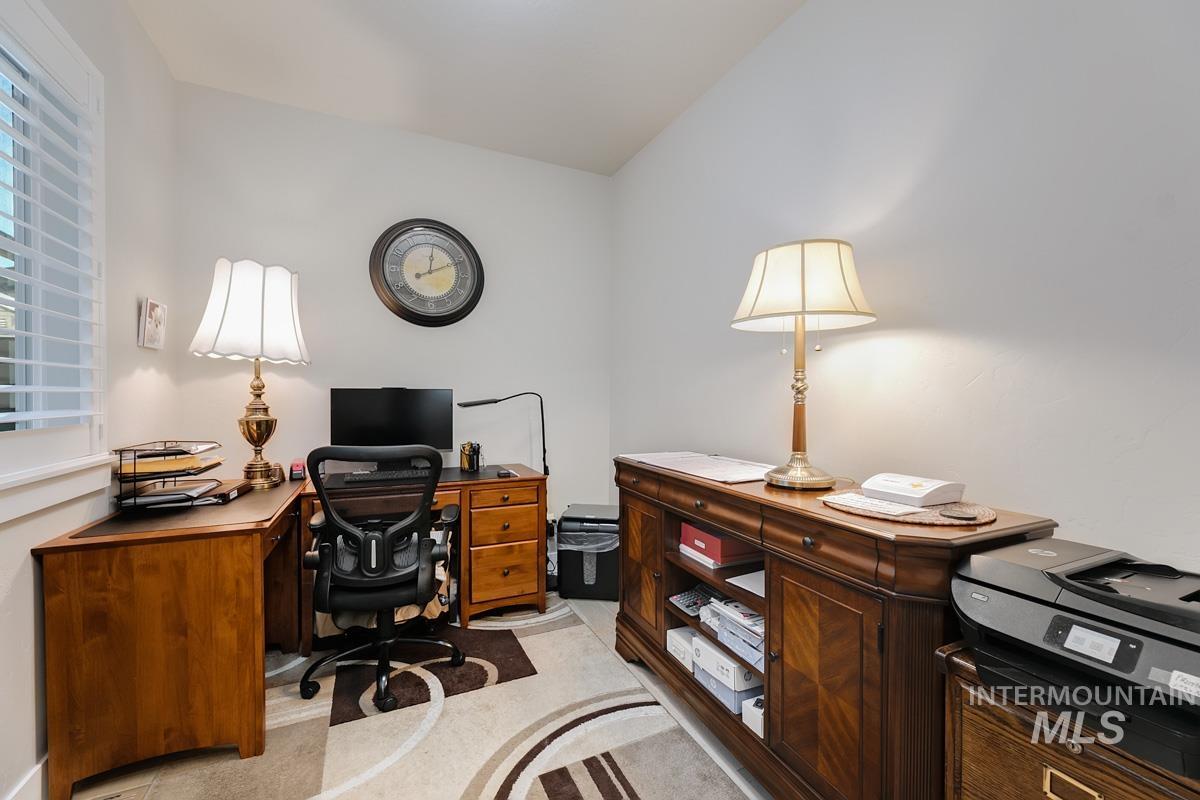 property viewer photo 25