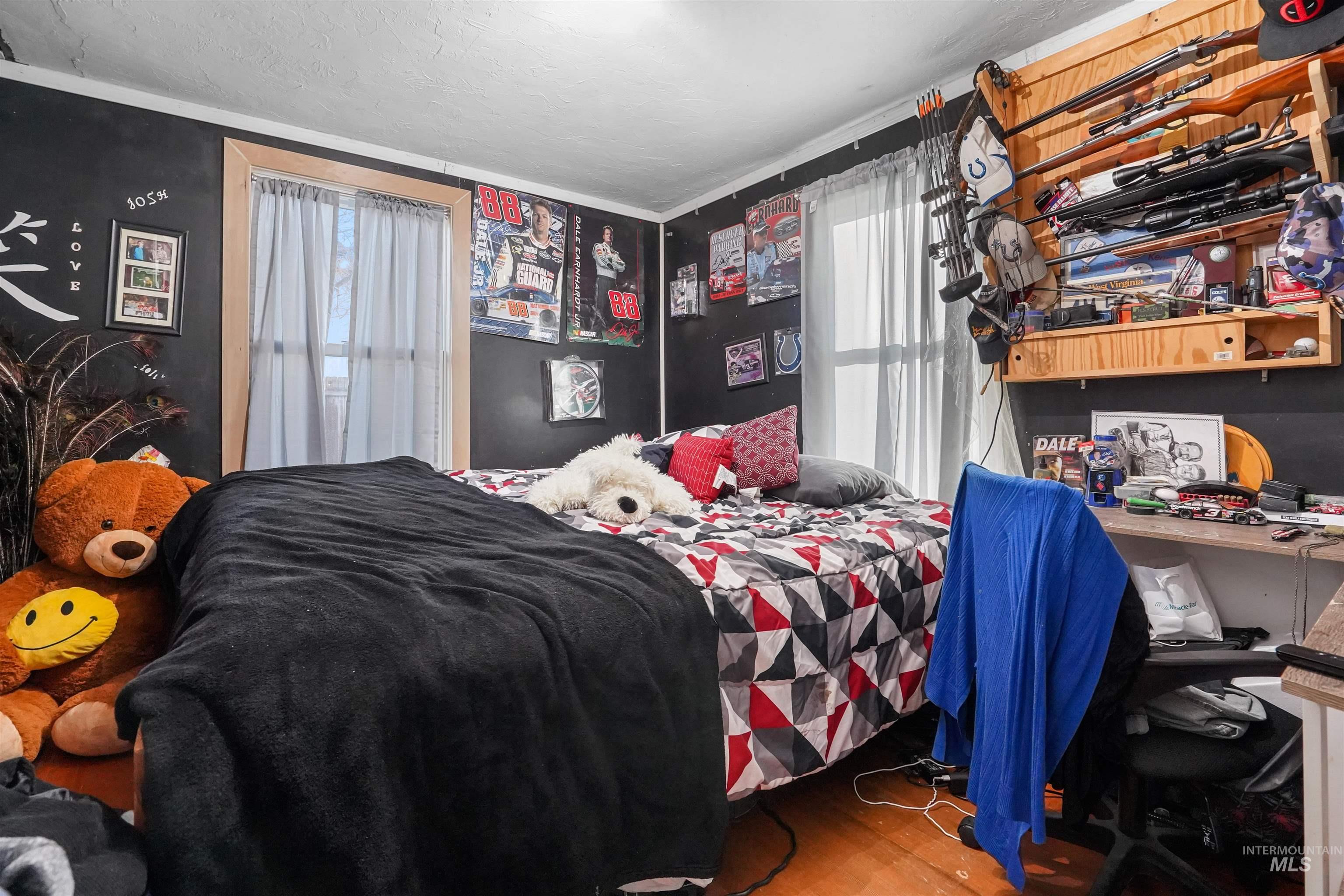 main property photo 6