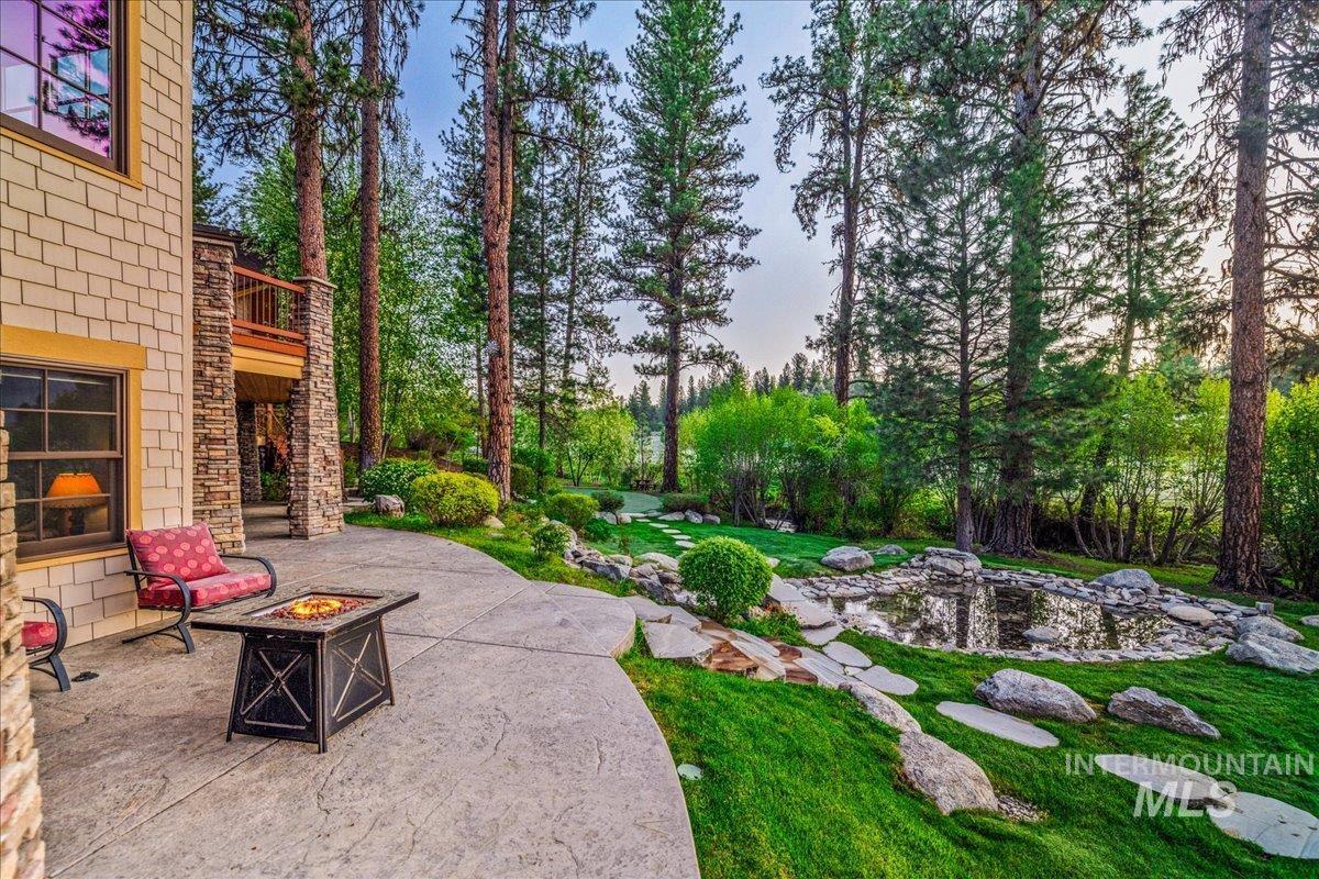 main property photo 9