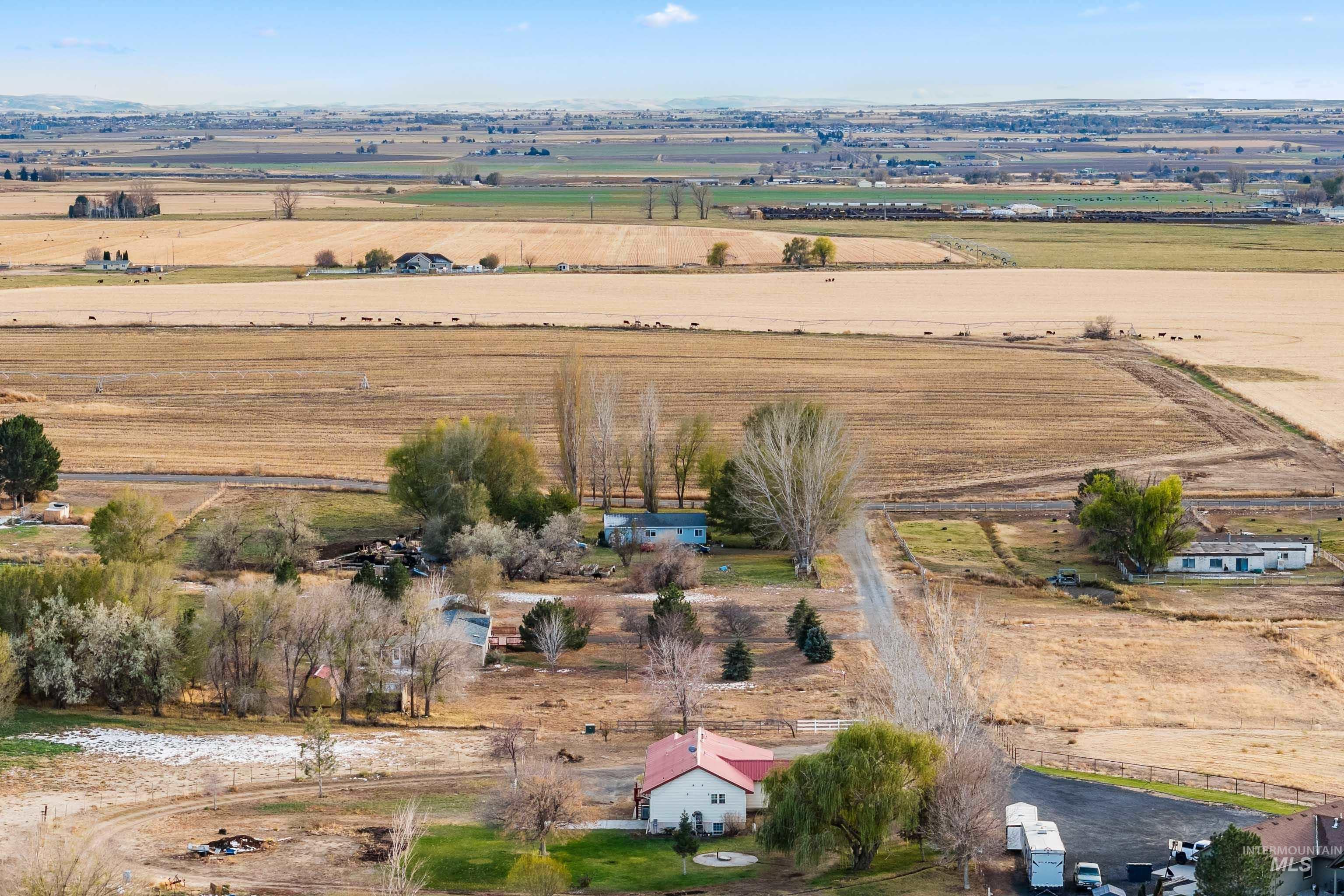 main property photo 46