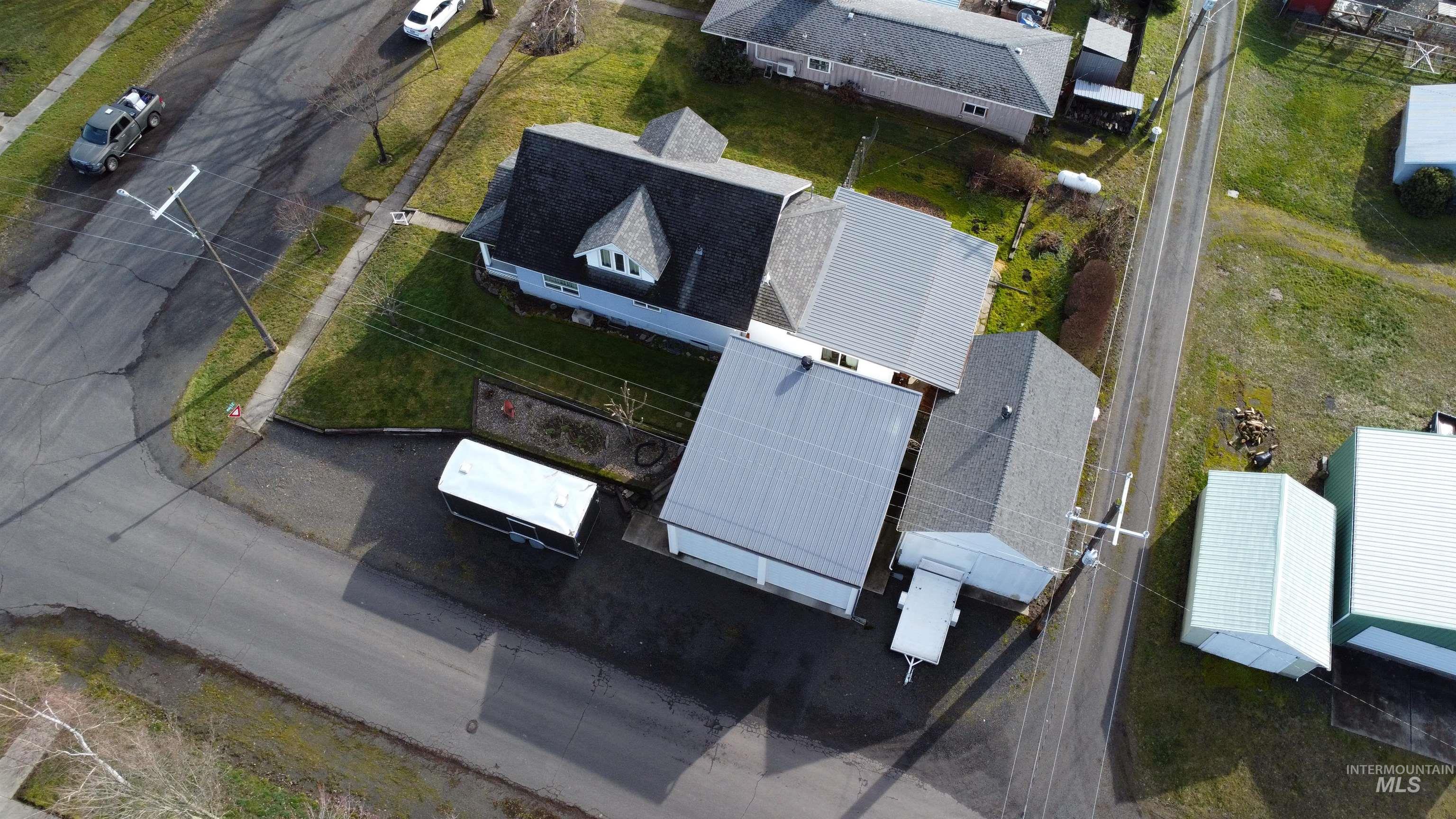 main property photo 49