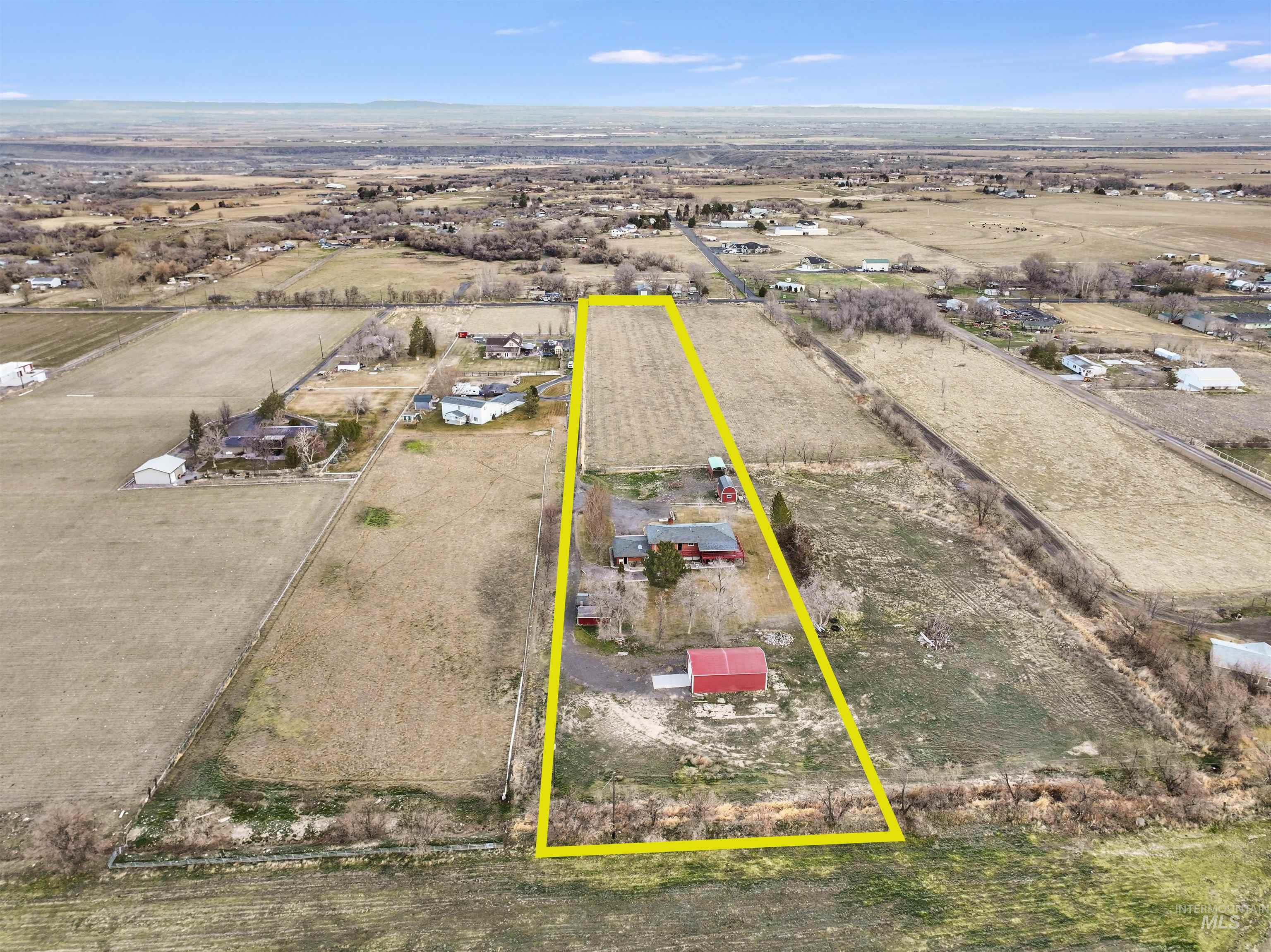 main property photo 33