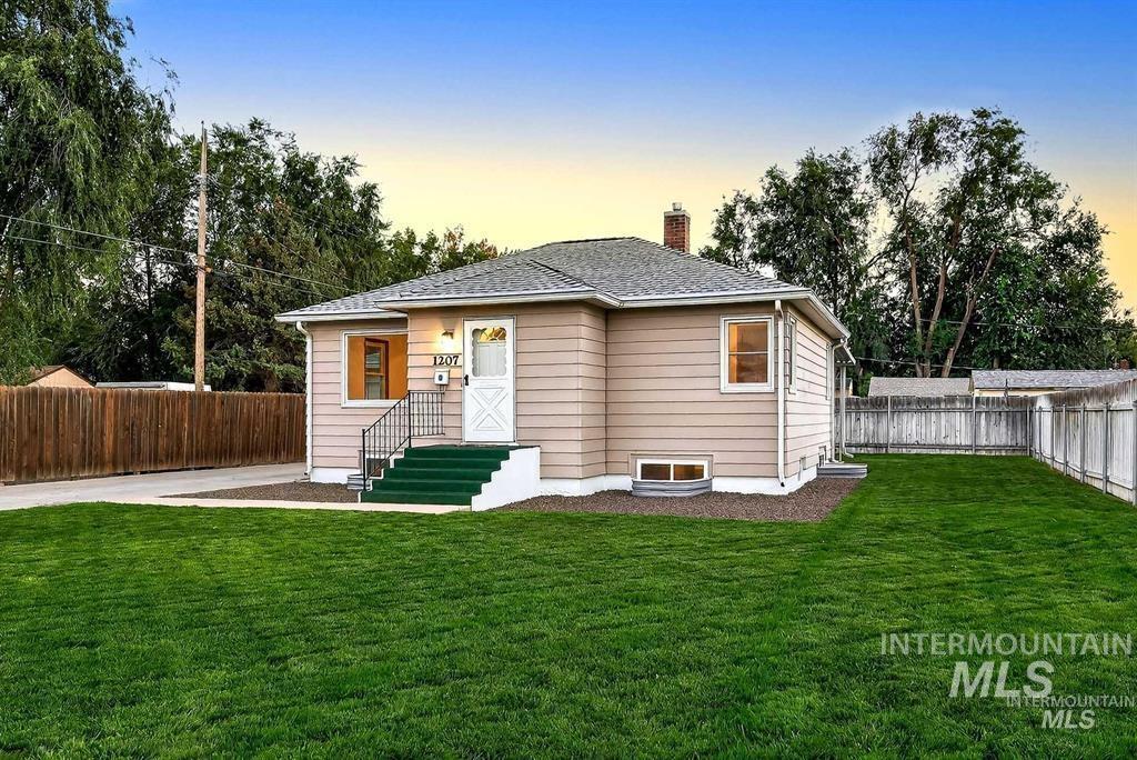 property viewer photo 1