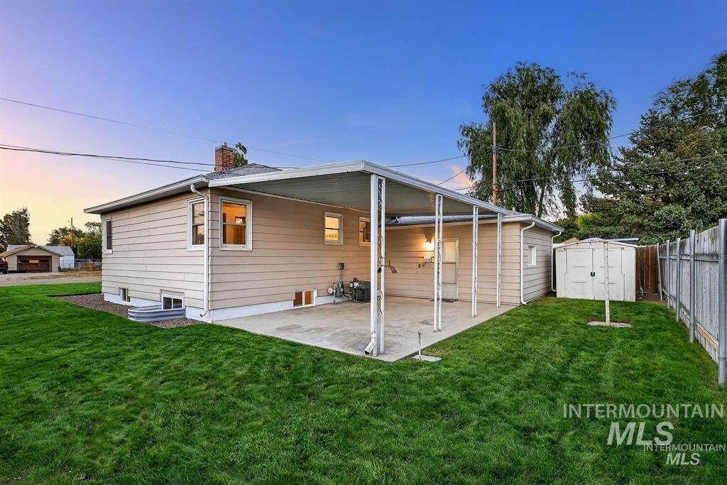 property viewer photo 2