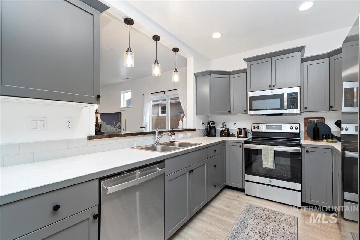 property viewer photo 11