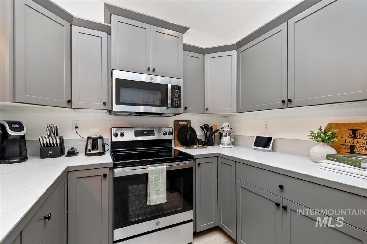 property viewer photo 13