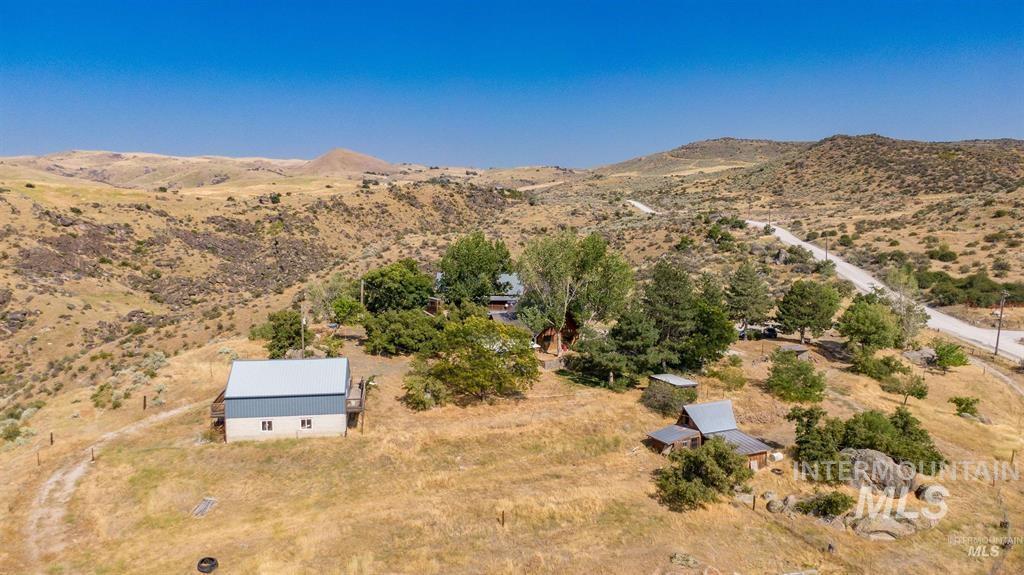 main property photo 6