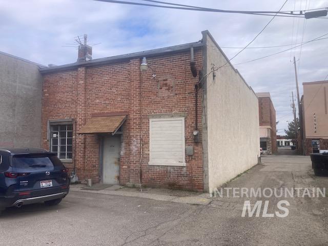 main property photo 18