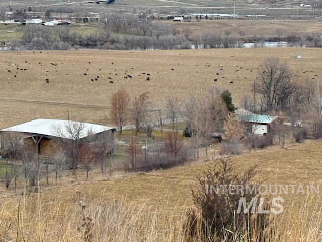 main property photo 47