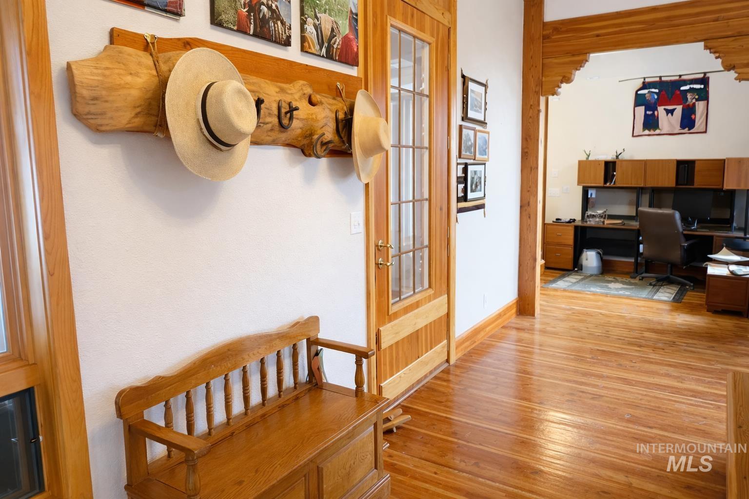 main property photo 8