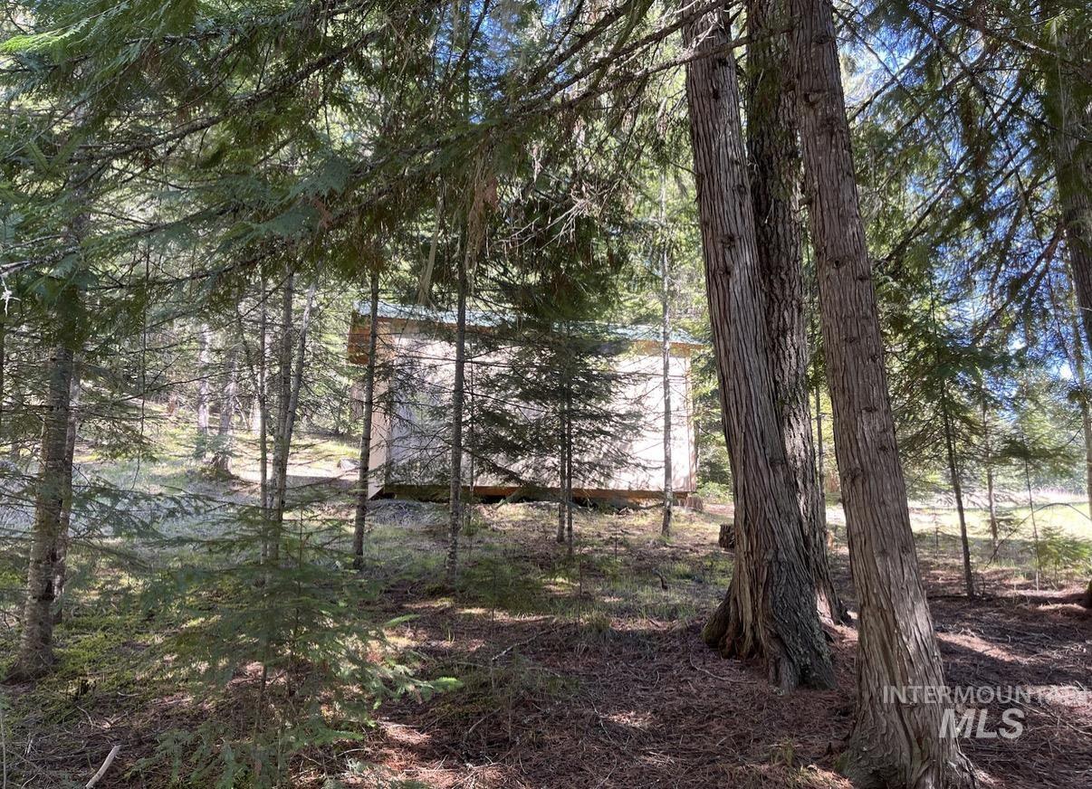 main property photo 18