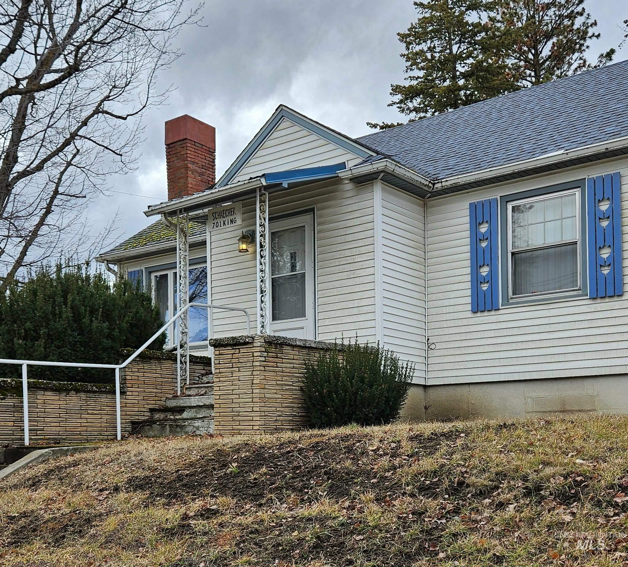 main property photo 2
