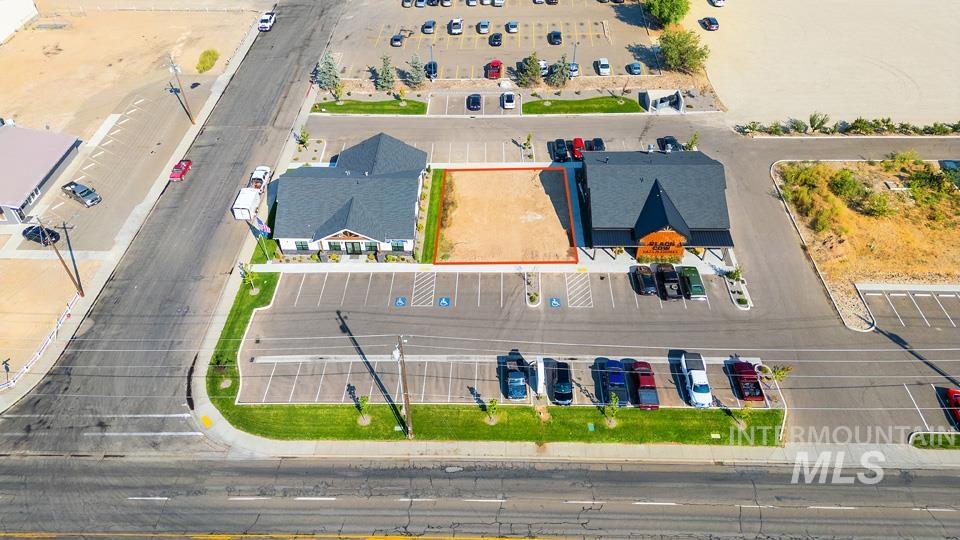 main property photo 9