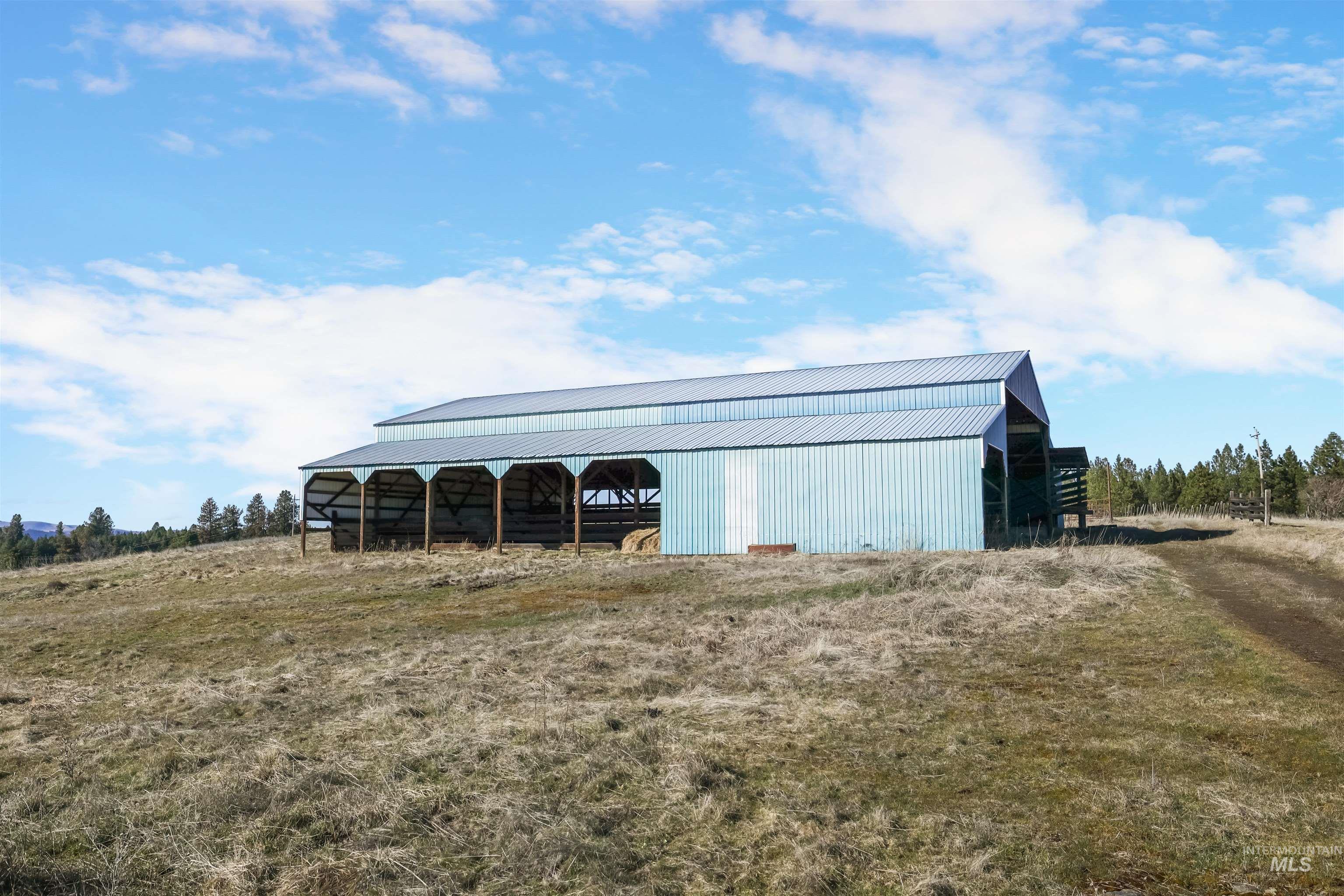 main property photo 34