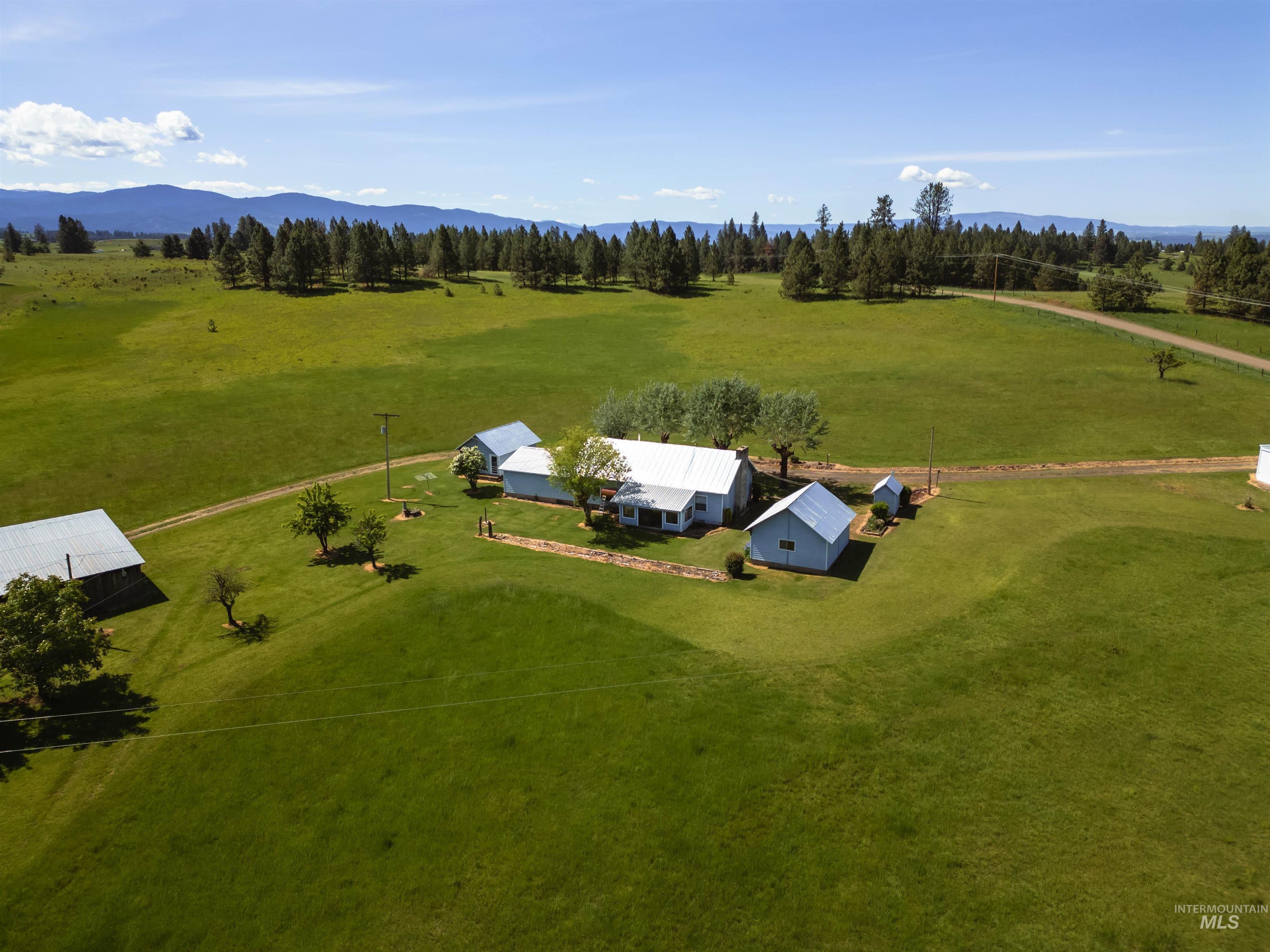 main property photo 4