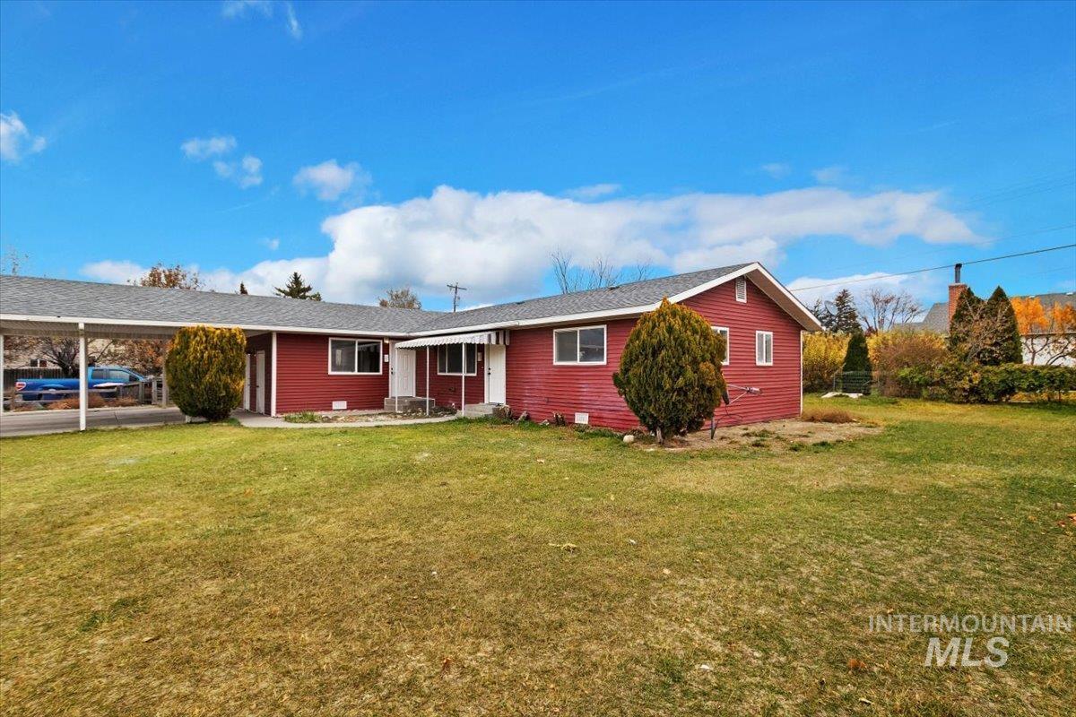 main property photo 3