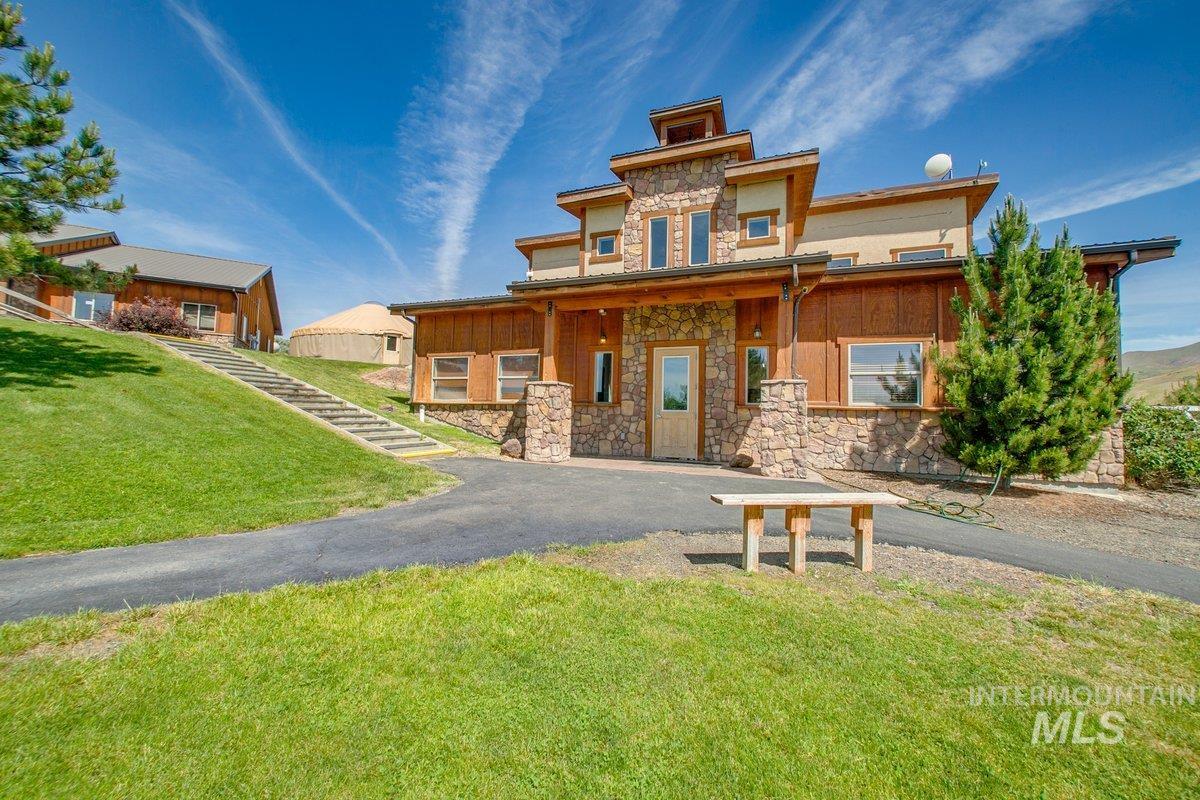 property viewer photo 2