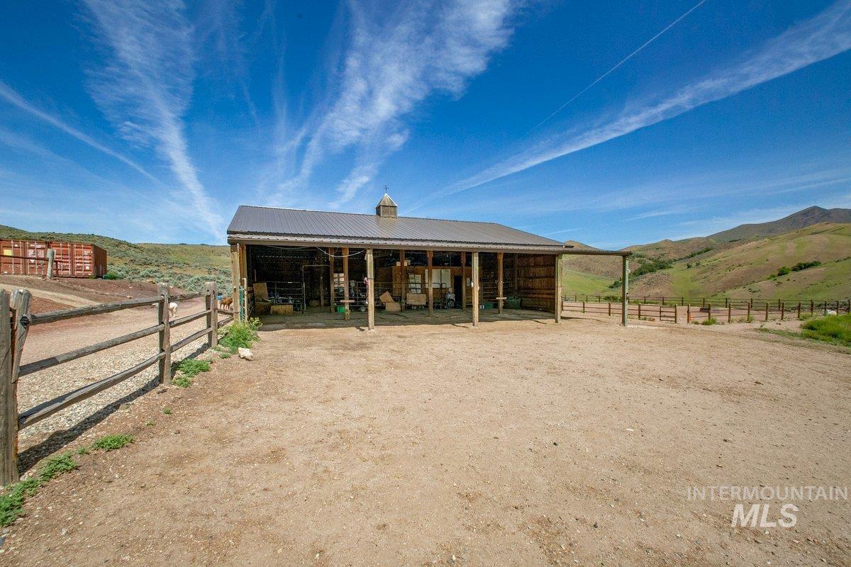 property viewer photo 31