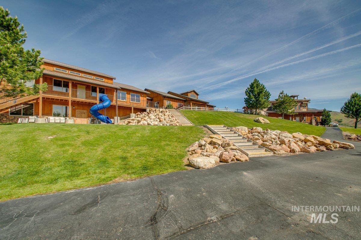 property viewer photo 4