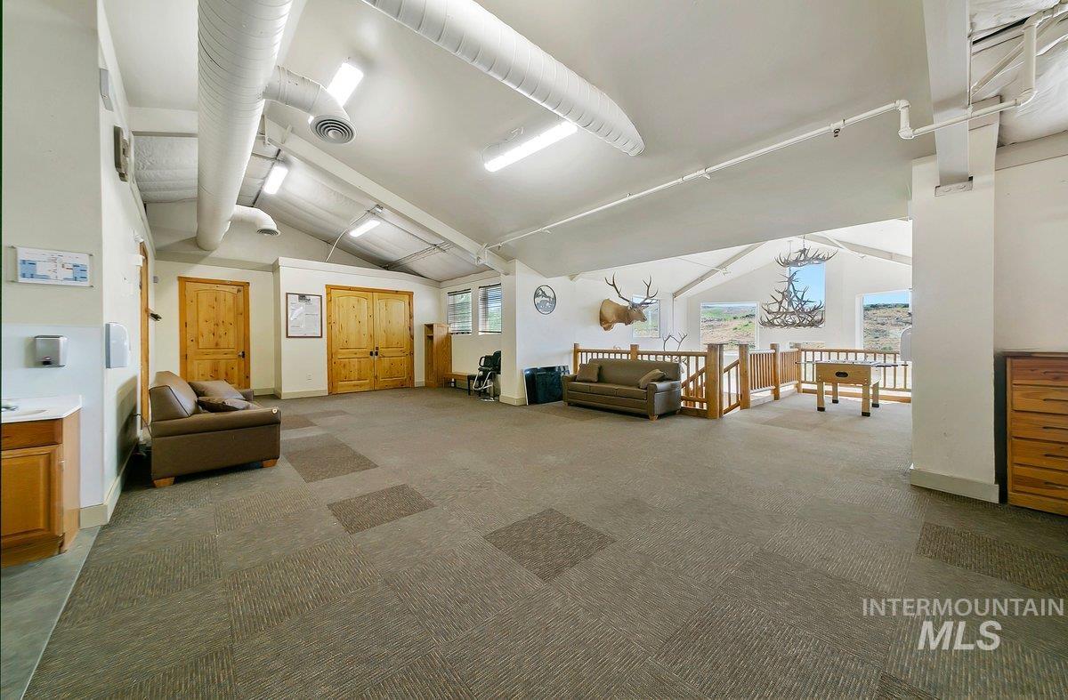 property viewer photo 9