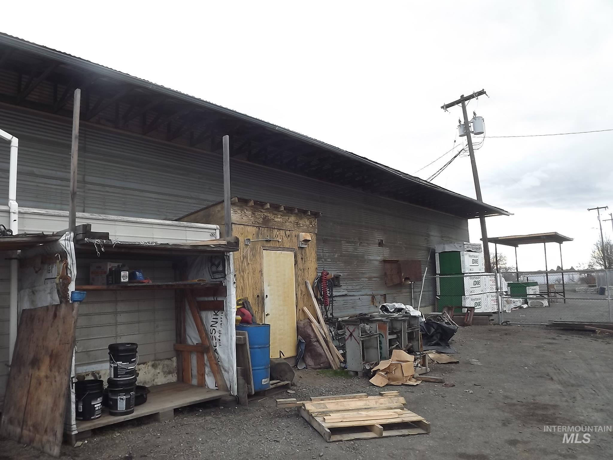 main property photo 19