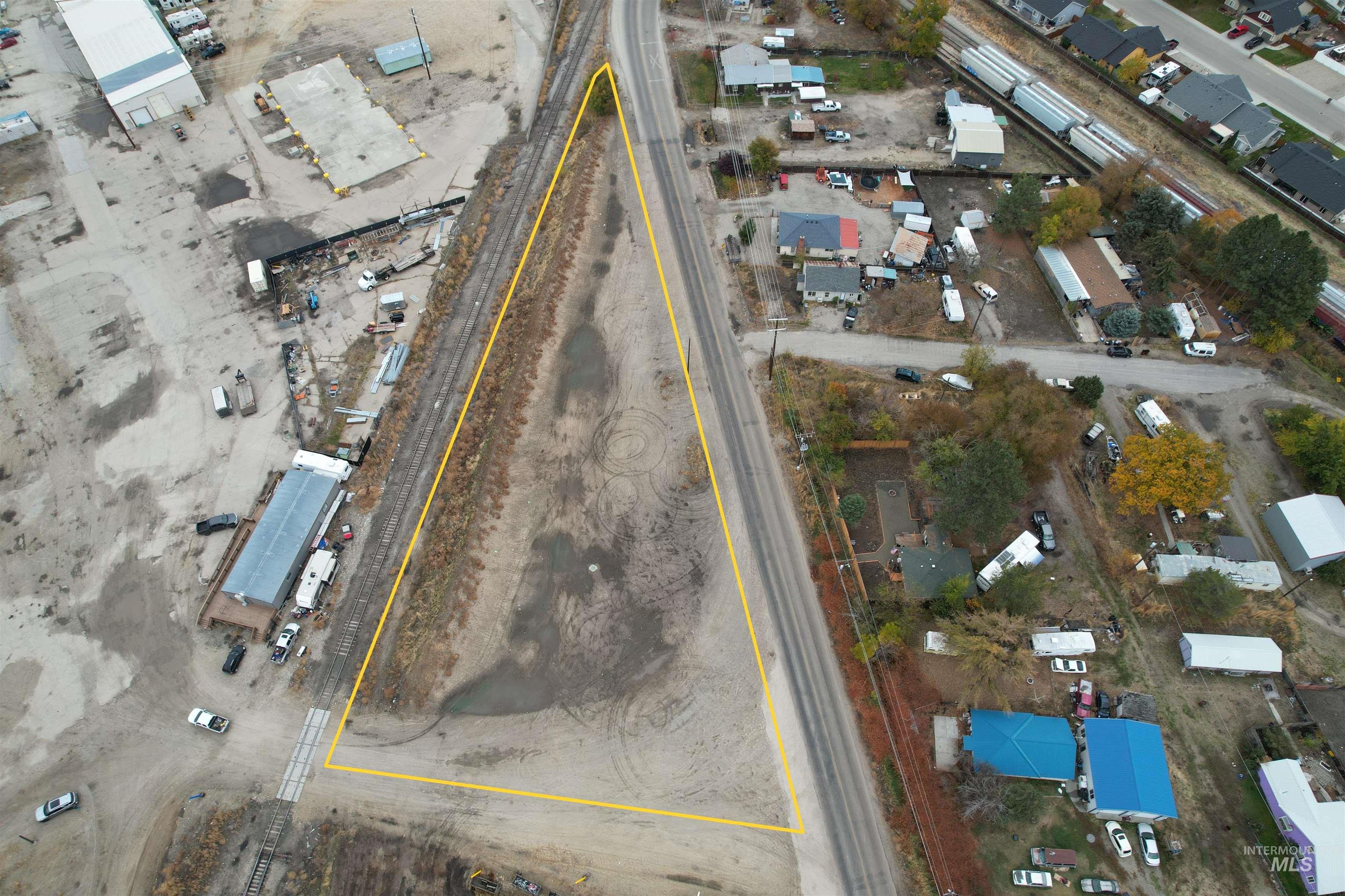 main property photo 8
