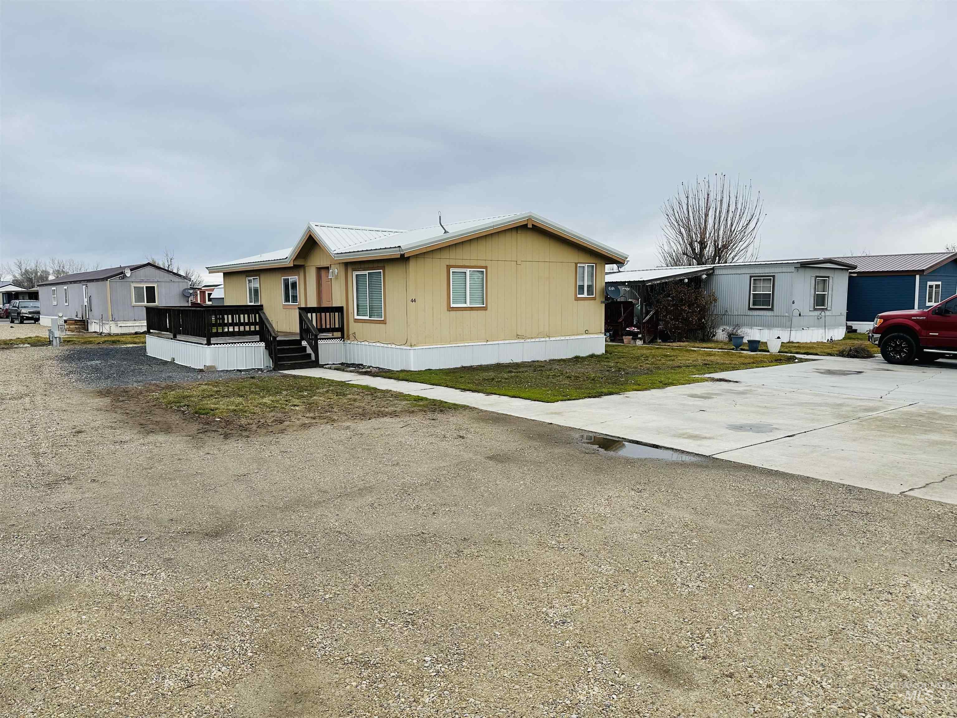 property viewer photo 1