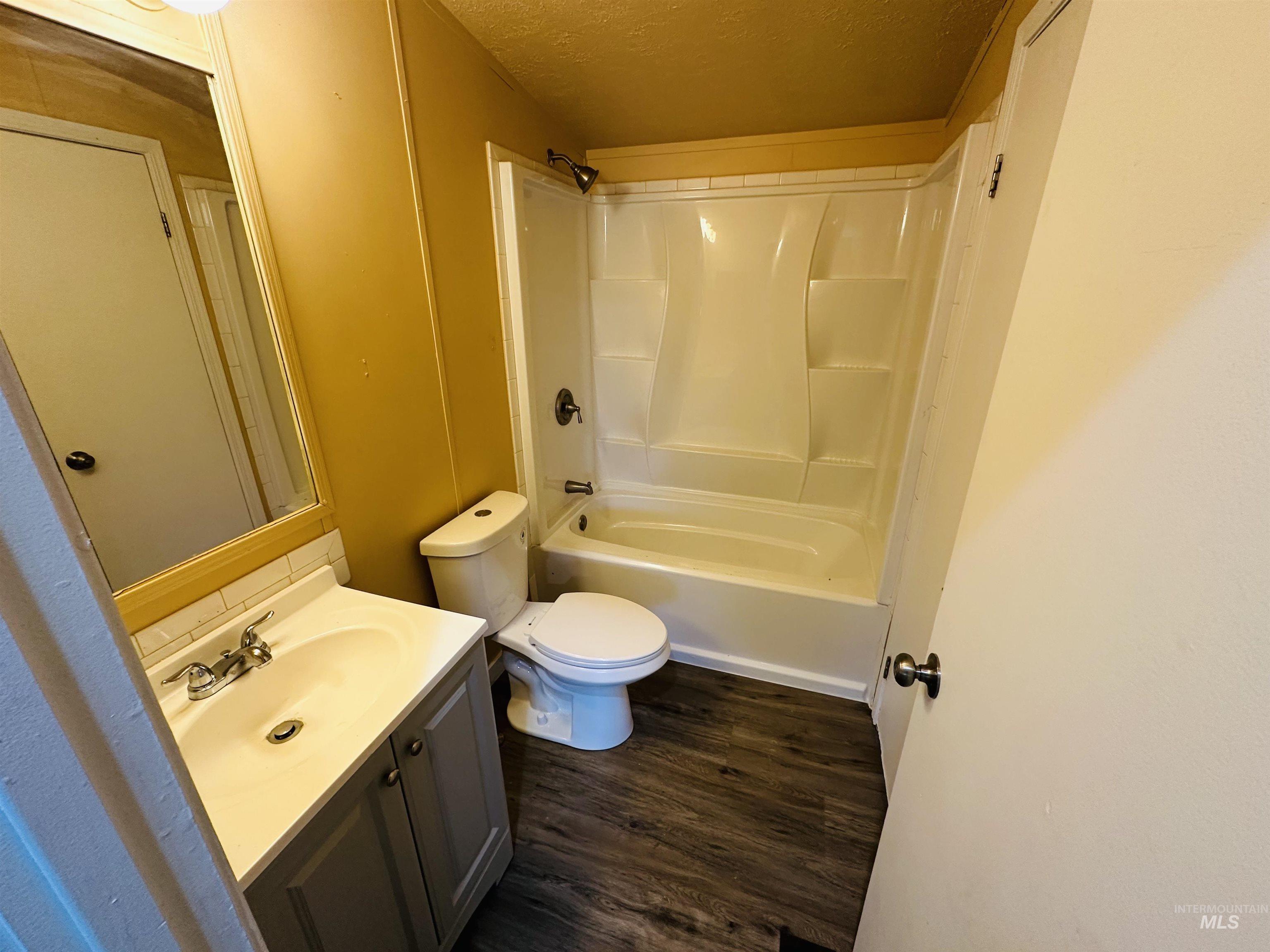 property viewer photo 14