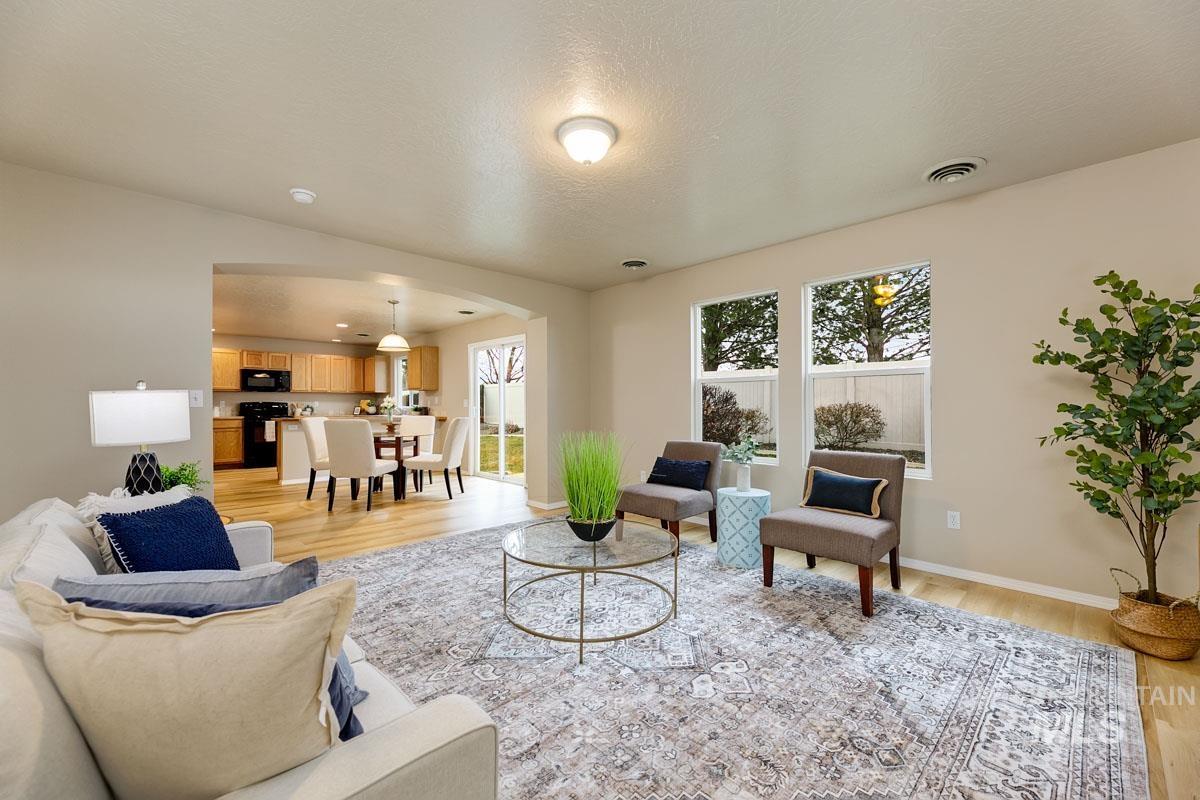 property viewer photo 10