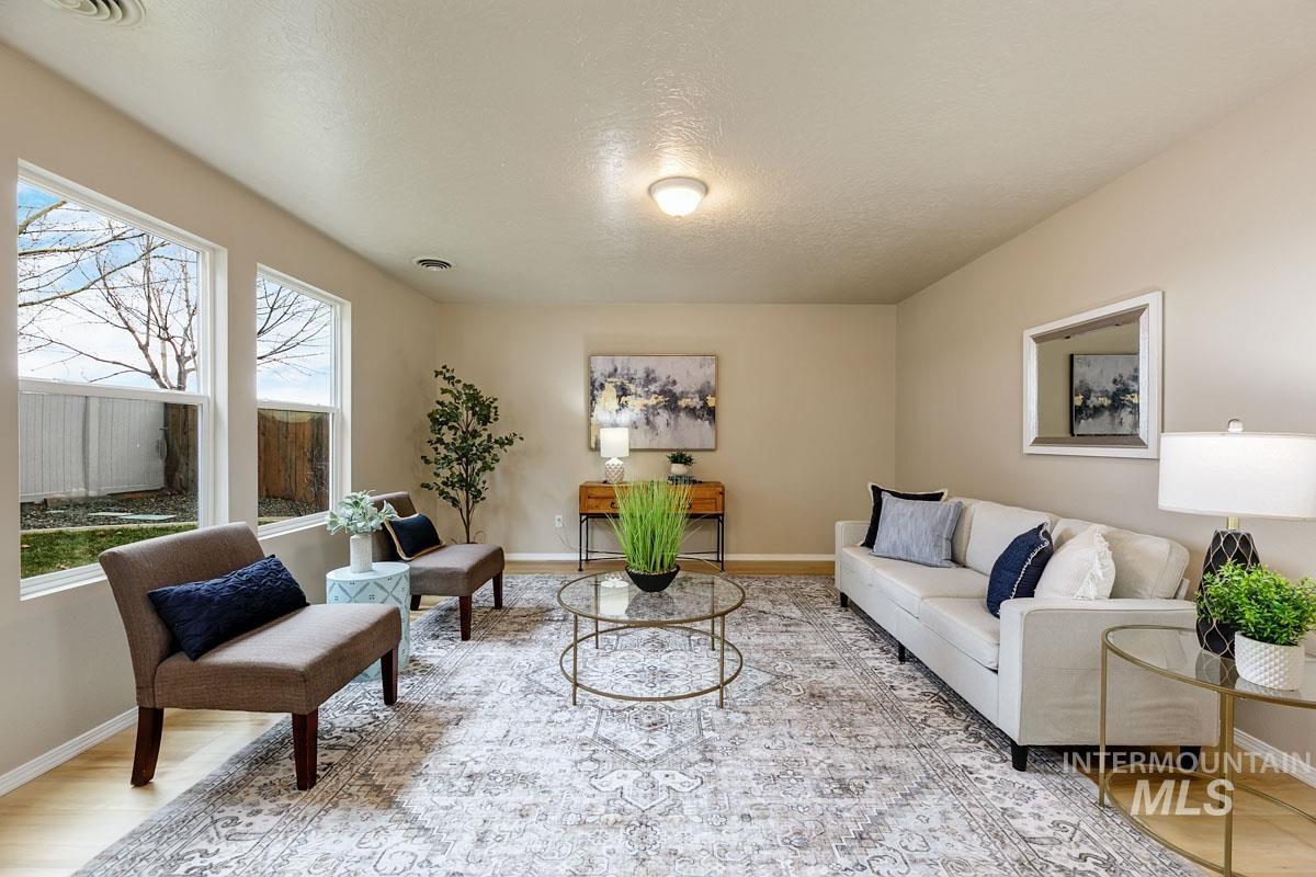 property viewer photo 11