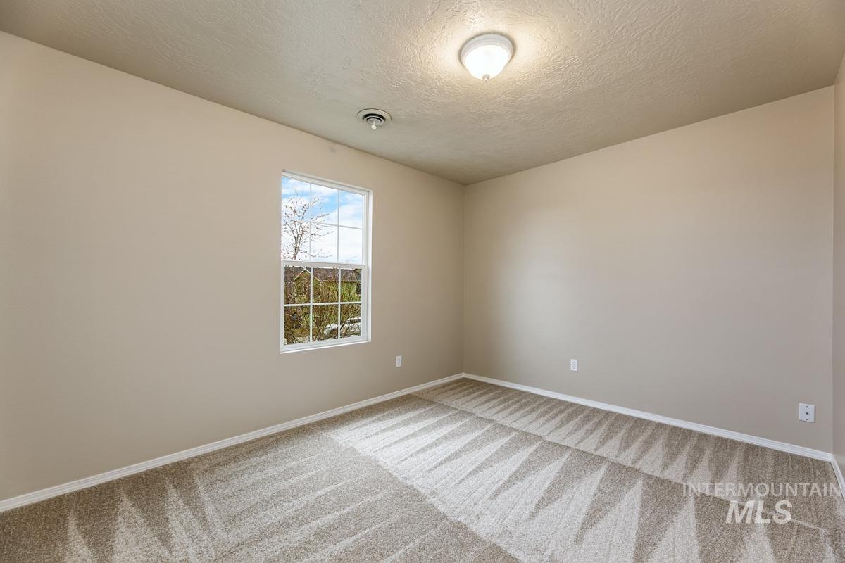 property viewer photo 19