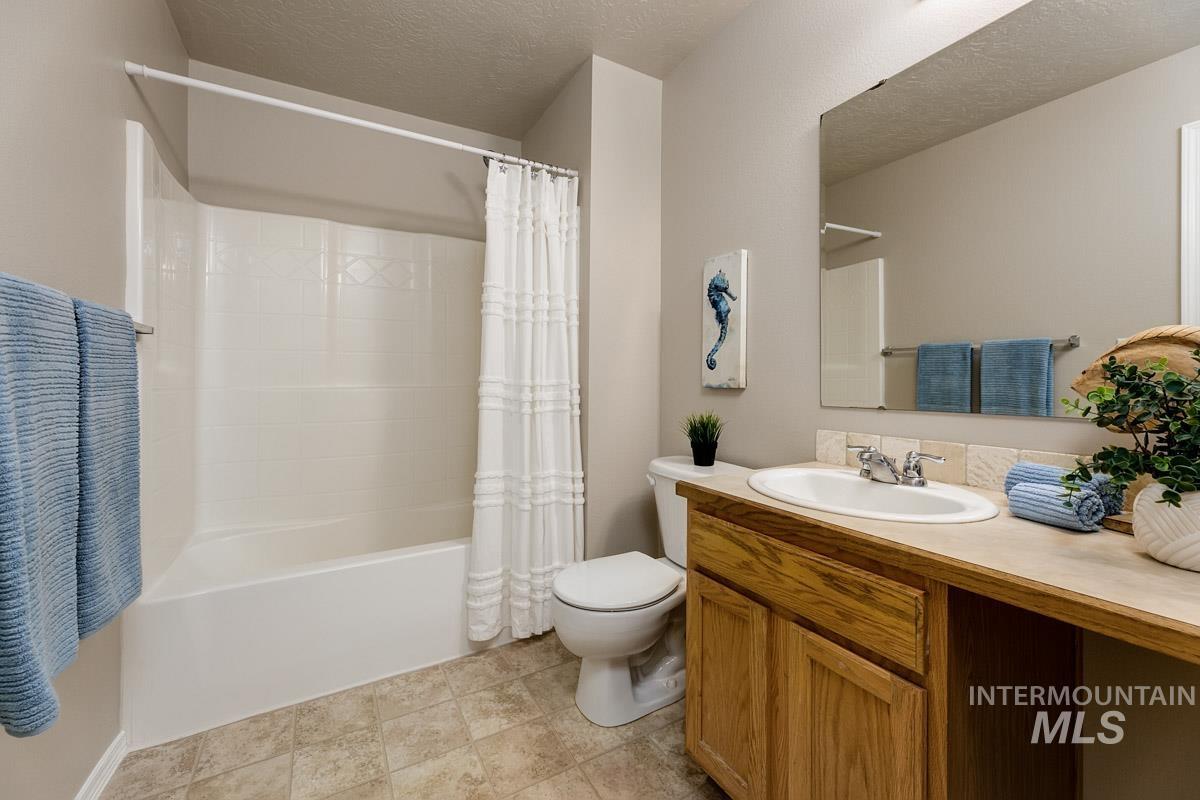 property viewer photo 20