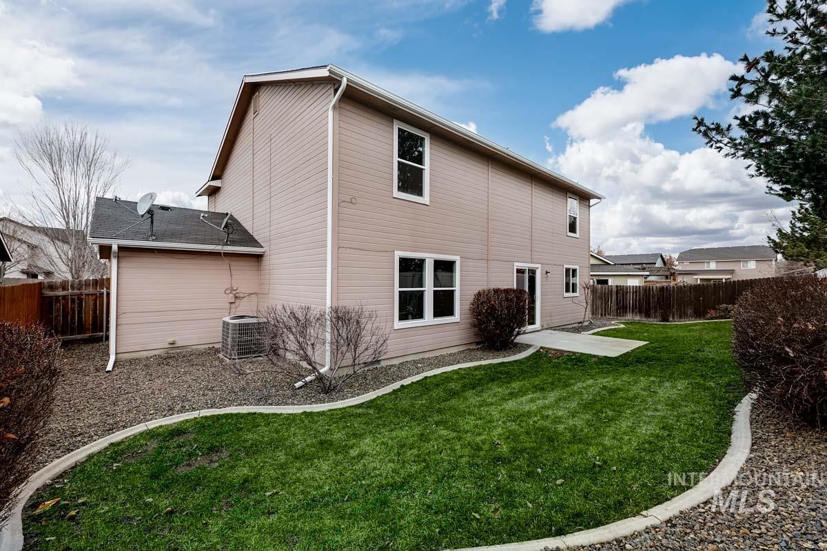property viewer photo 24