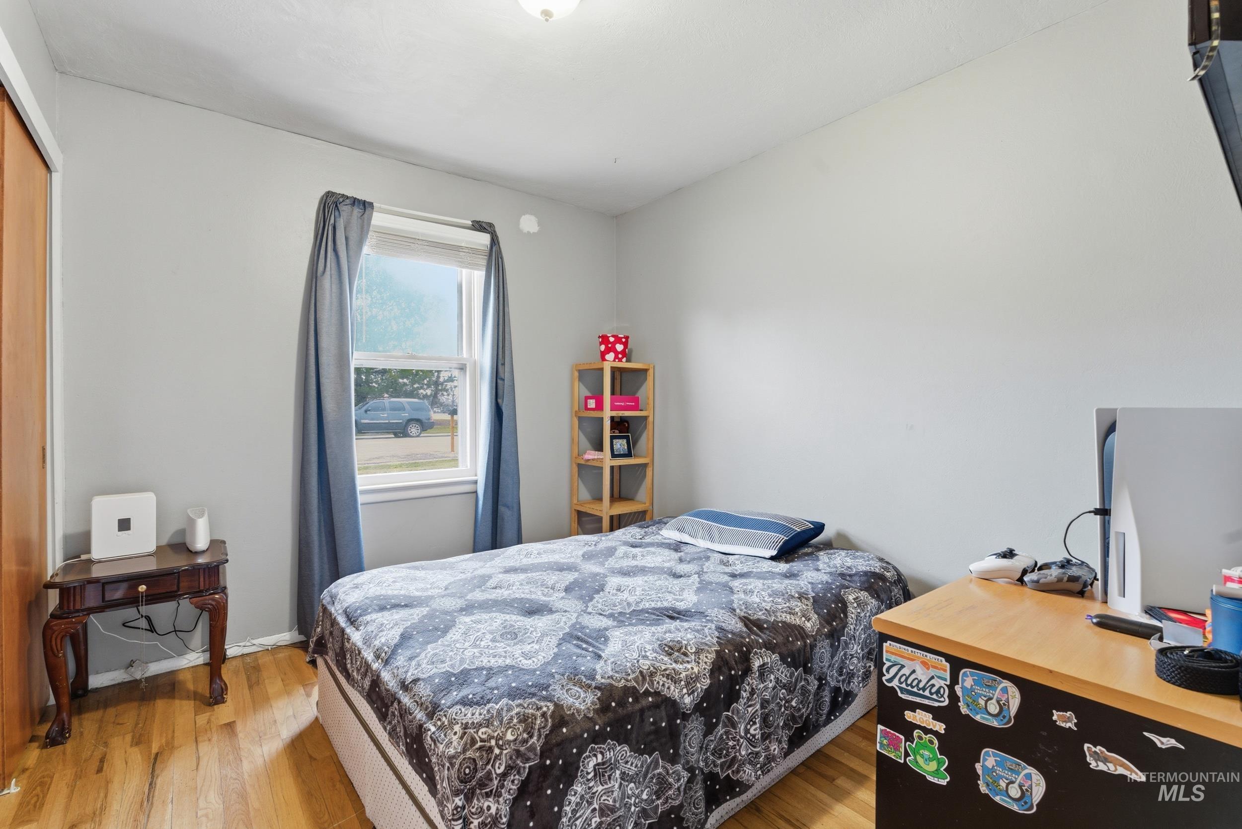property viewer photo 14