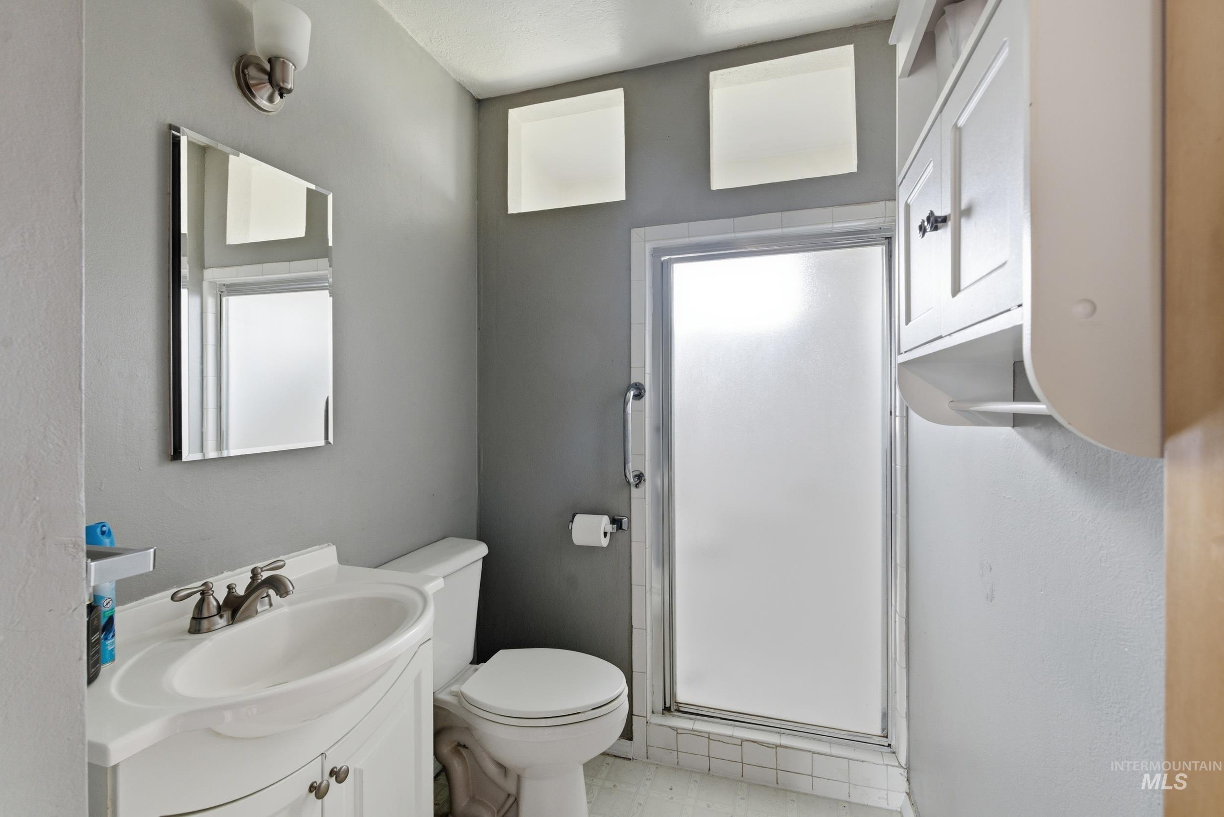 property viewer photo 15