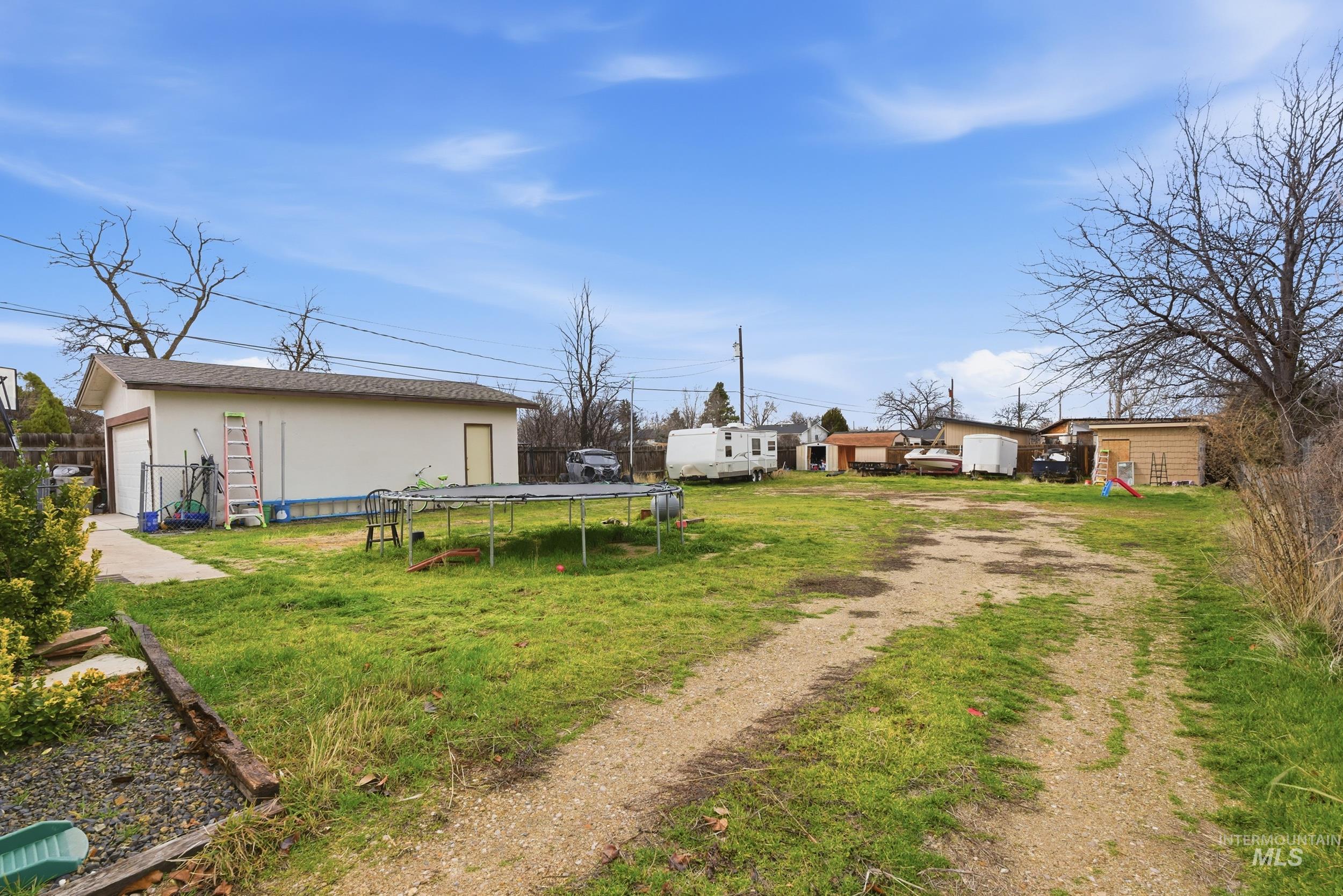 property viewer photo 20
