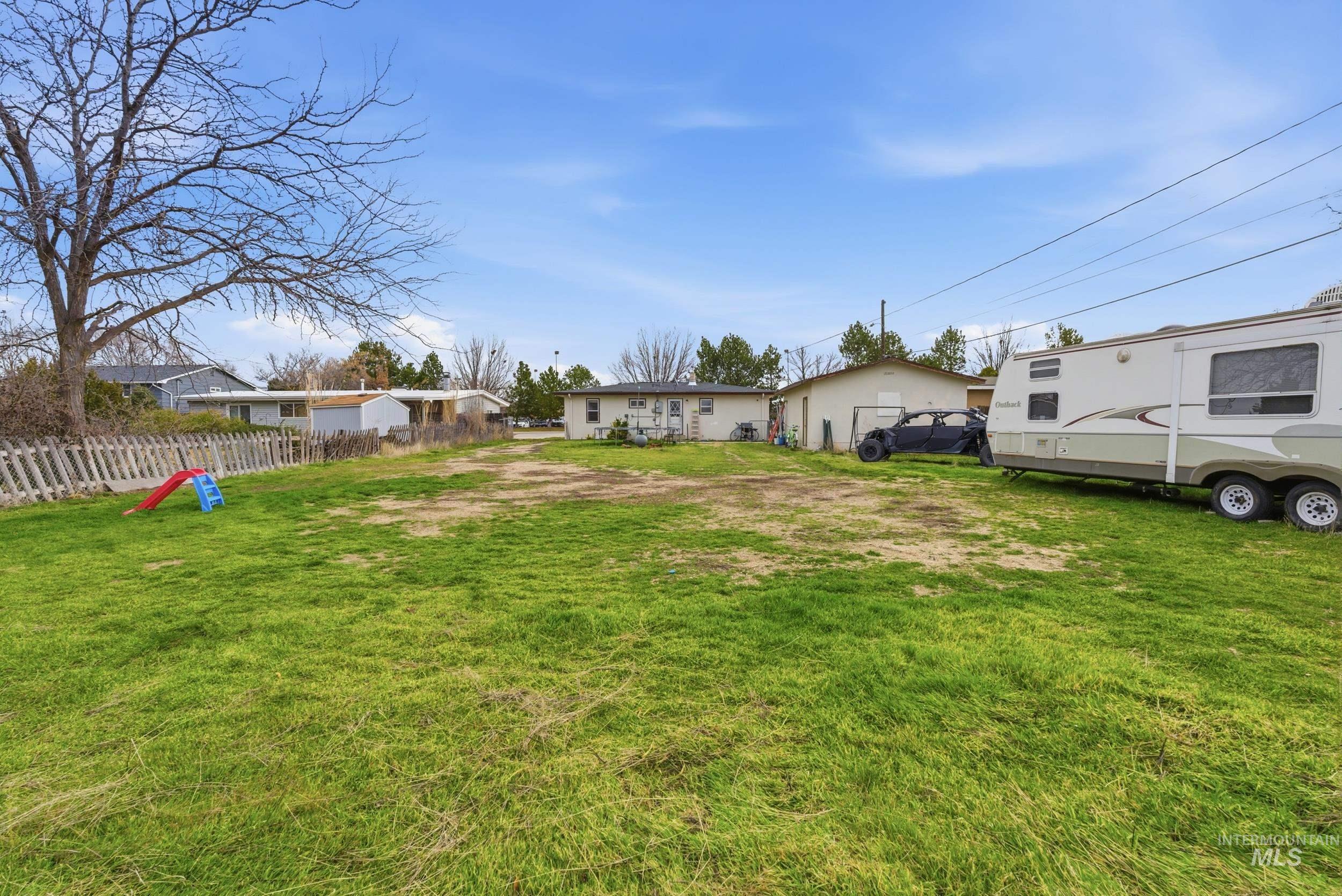property viewer photo 23