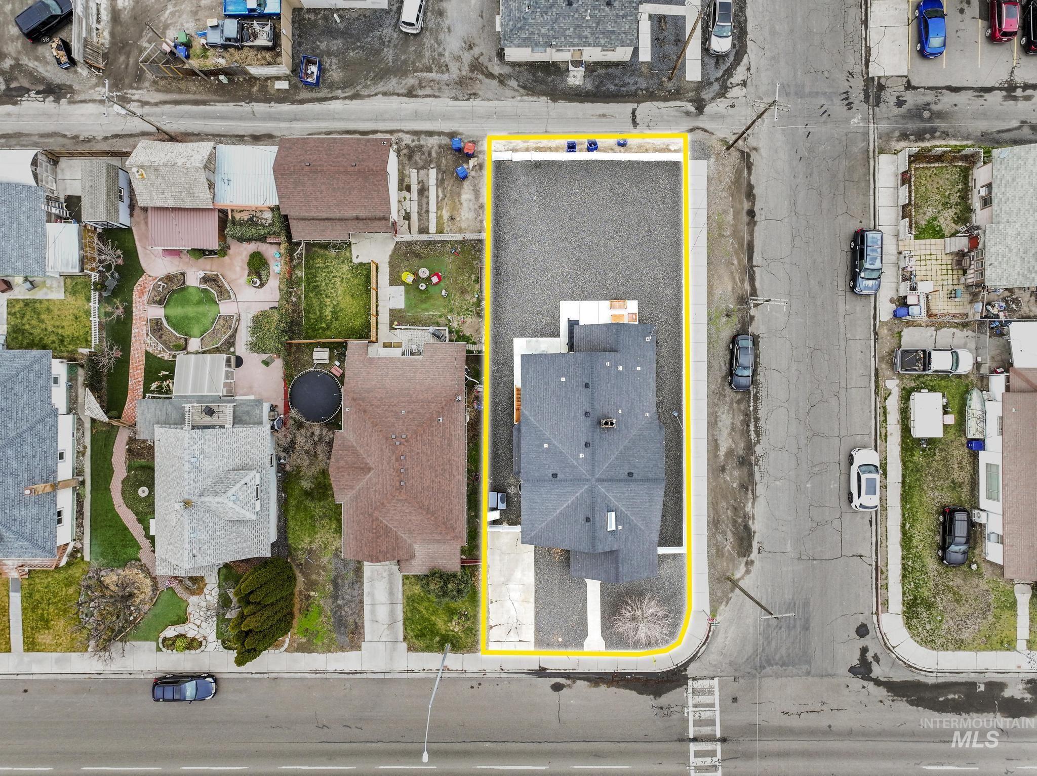main property photo 47