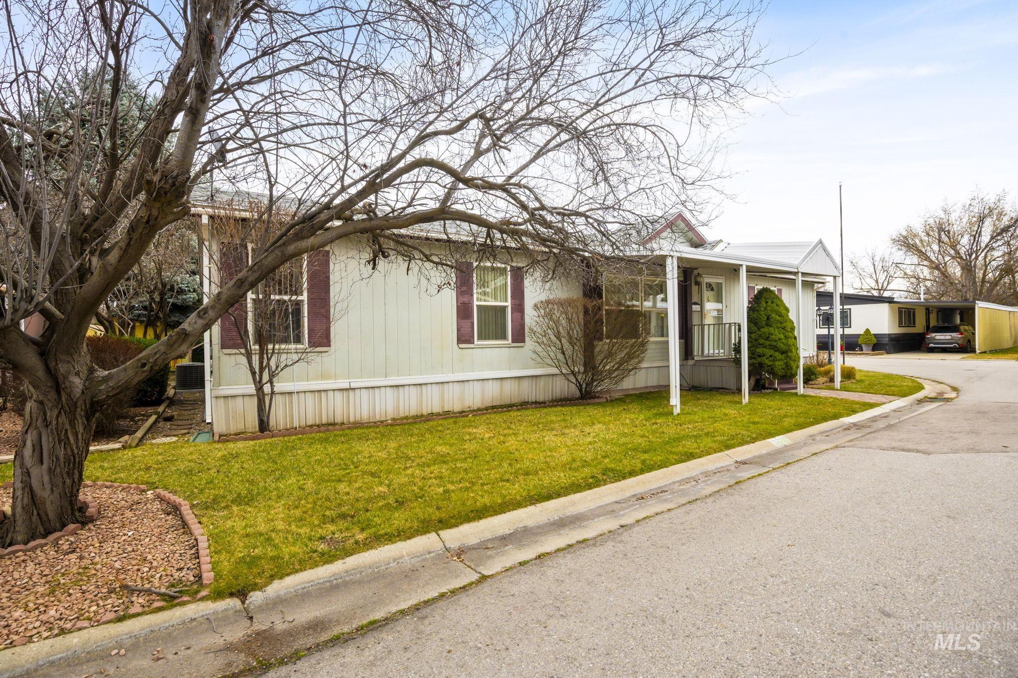 main property photo 4