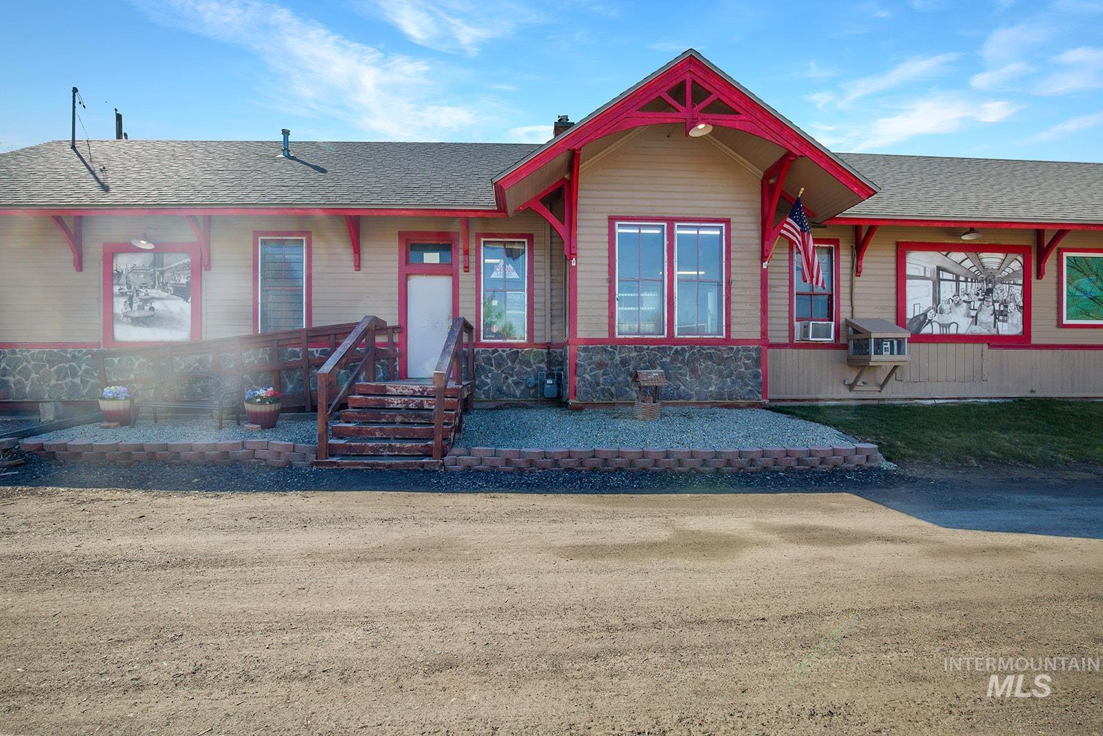 main property photo 1
