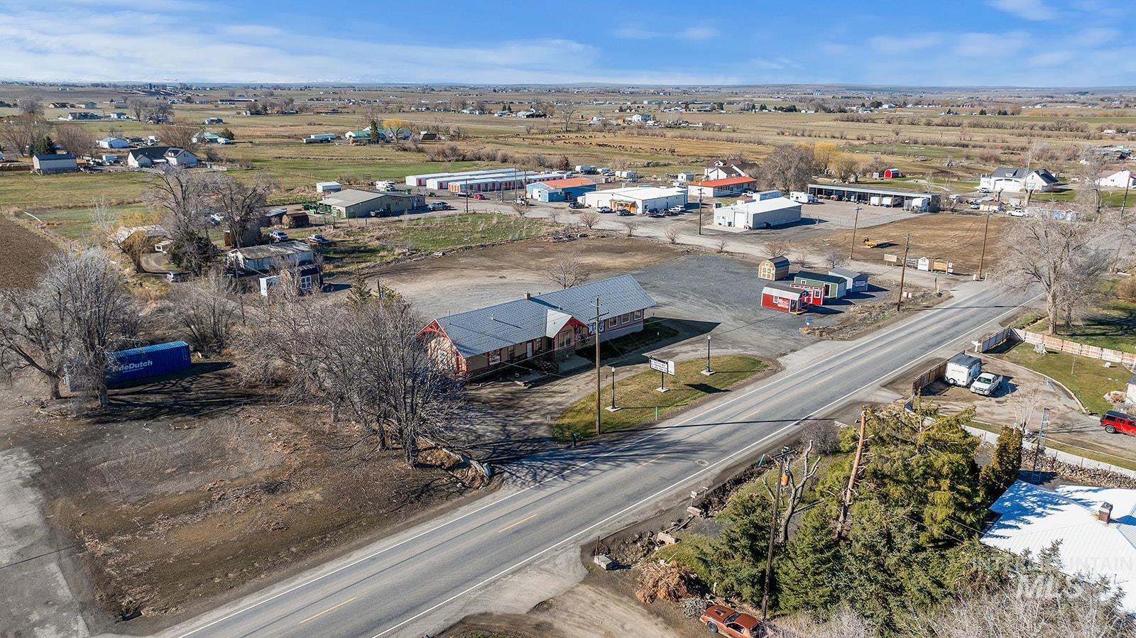 main property photo 27
