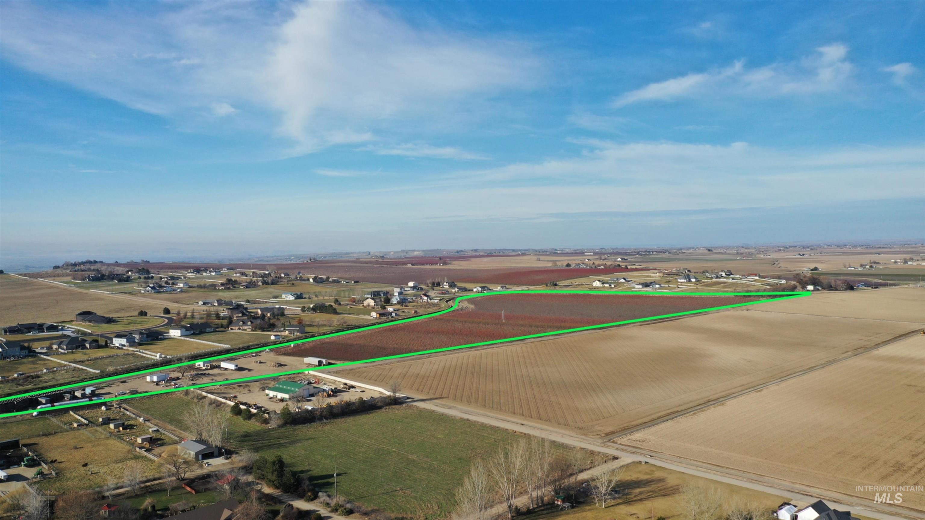 main property photo 12